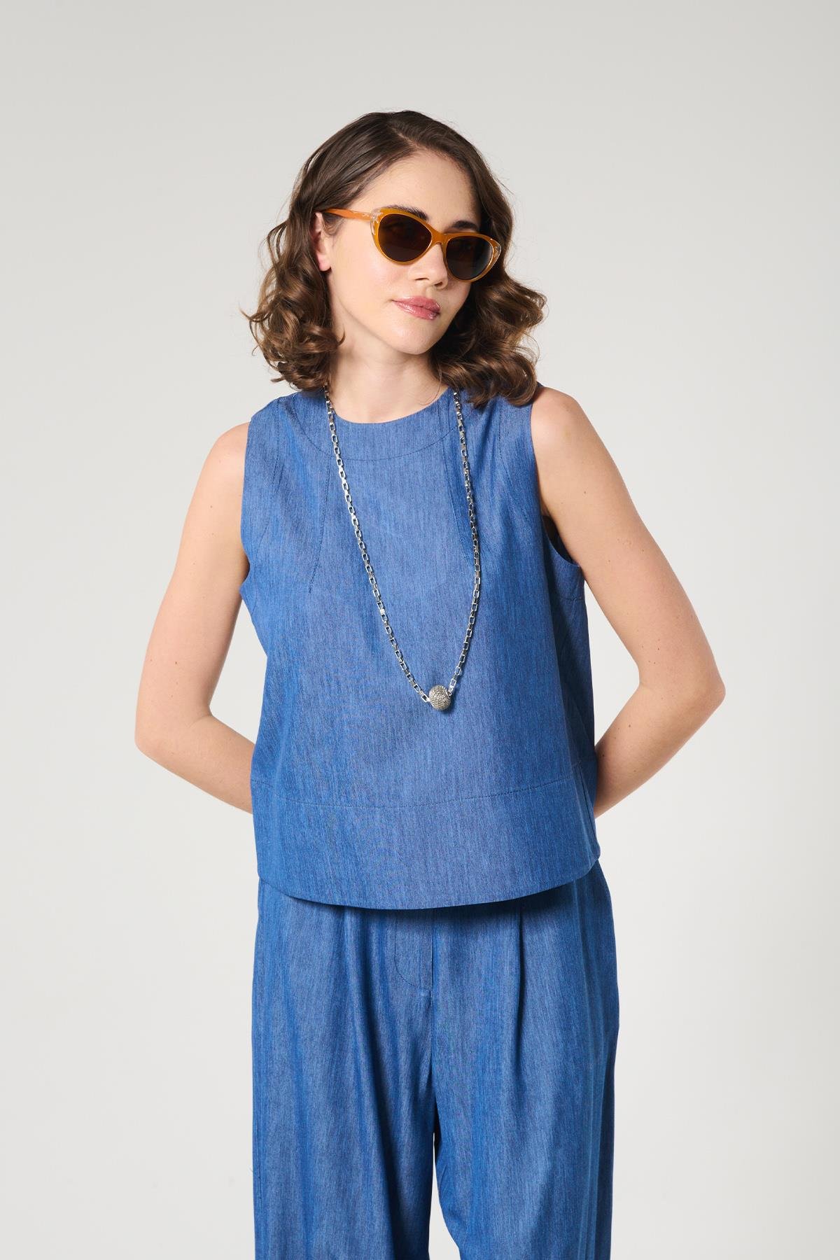 Denim Görünümlü Kolsuz Crop Bluz