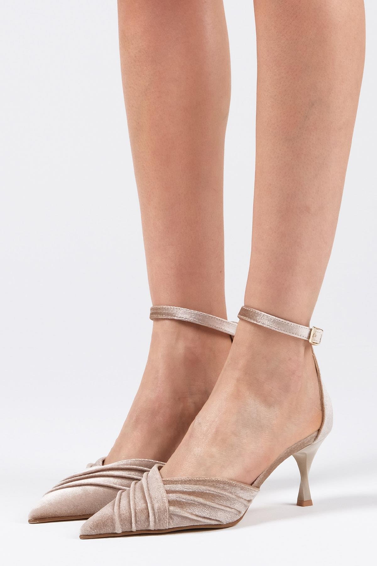 Dina Bej Renk Topuklu Ayakkabı-High Heels-Mio Gusto-01444BEK