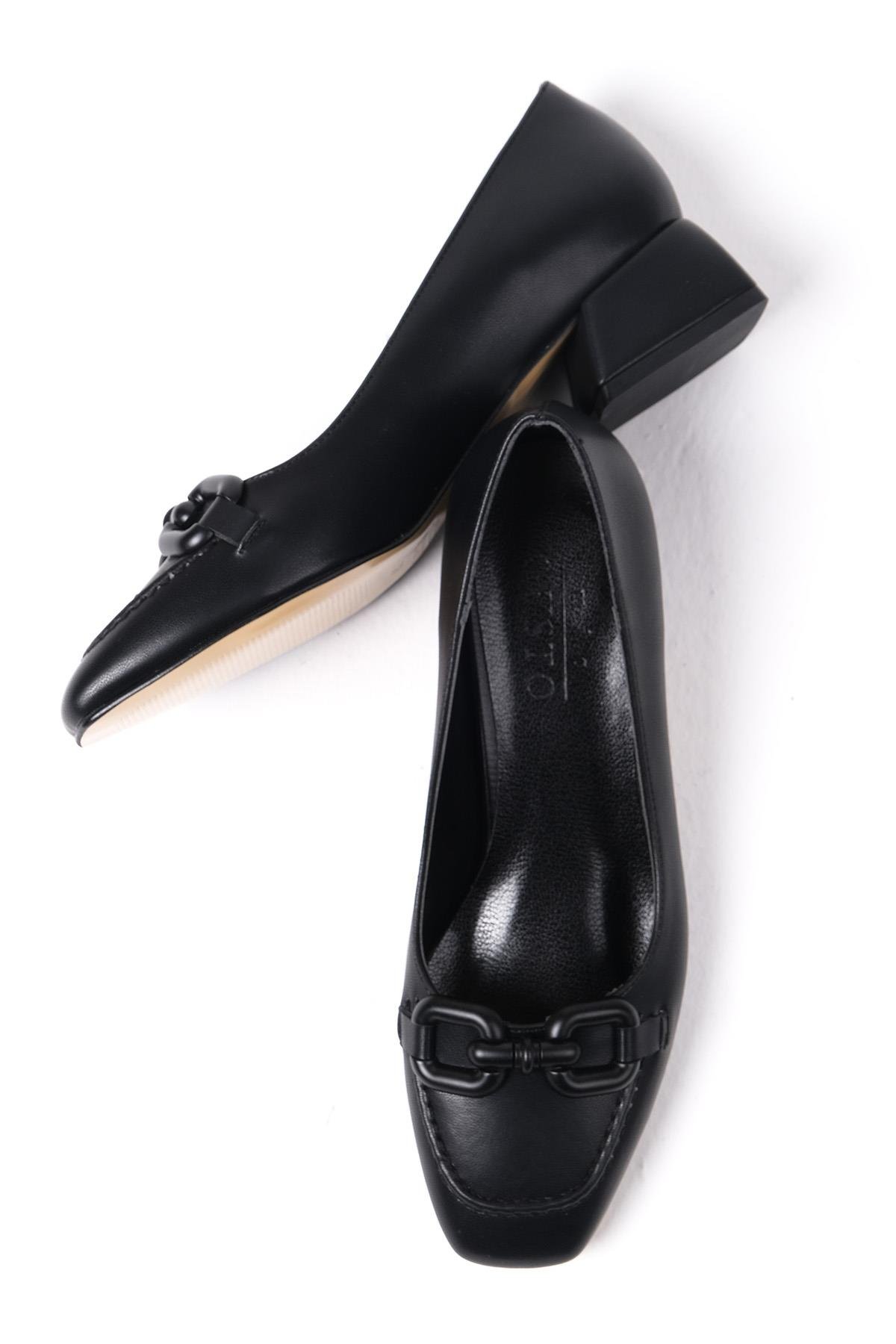 Dolly Siyah Renk Kısa Topuklu Ayakkabı-Kısa Topuklu-Mio Gusto-01458BLC