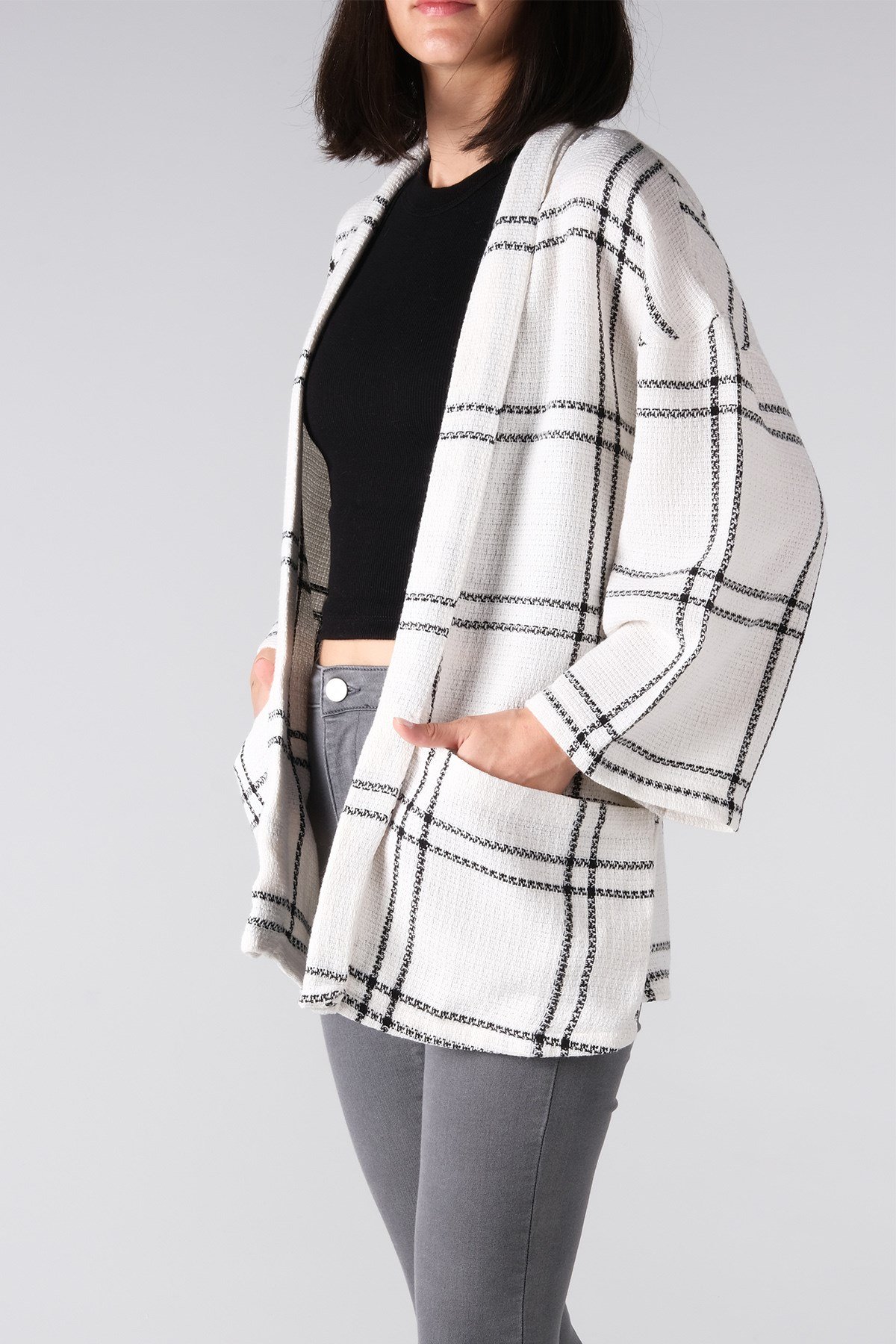 Ekru Renk Cepli Ceket-GİYİM-Mio Gusto-G0036BEK