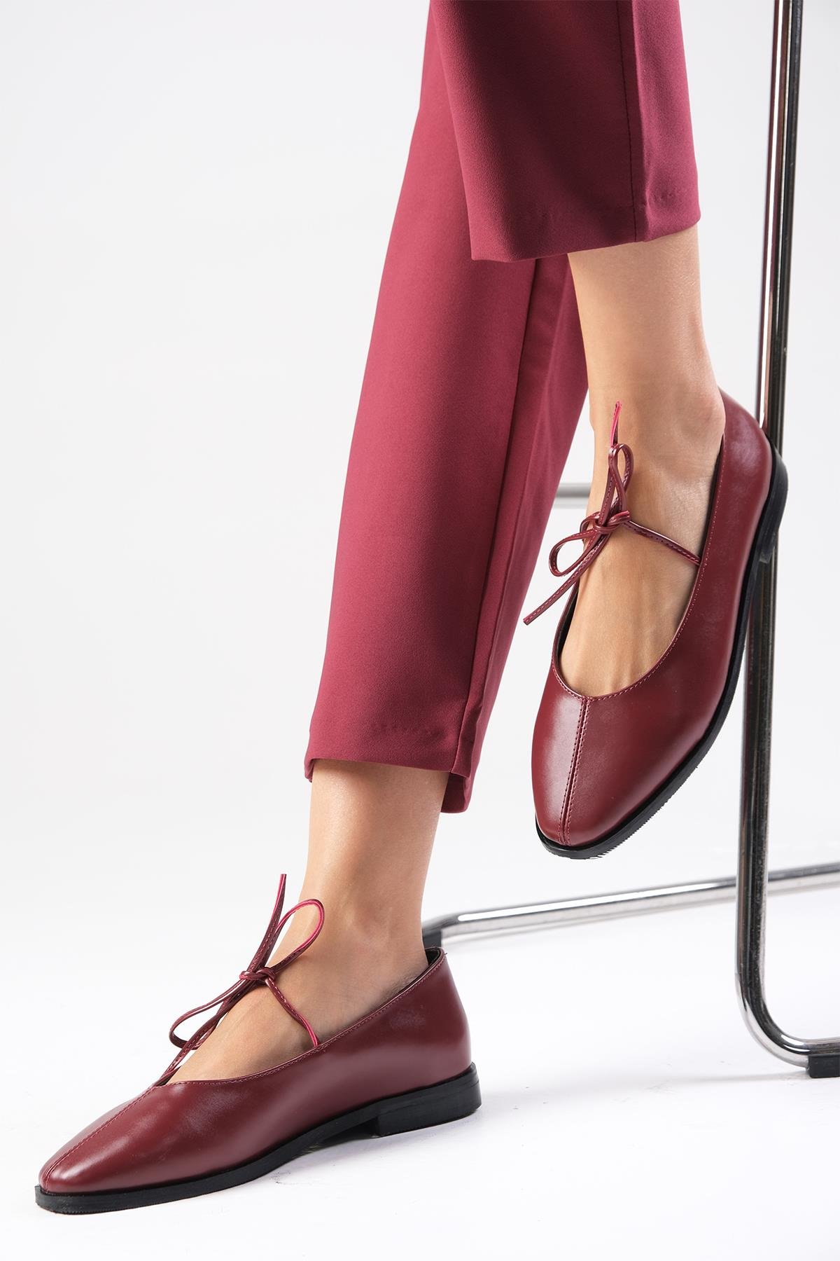 Elaine Bordo Renk Babet Ayakkabı-Flats-Mio Gusto-02336WRC