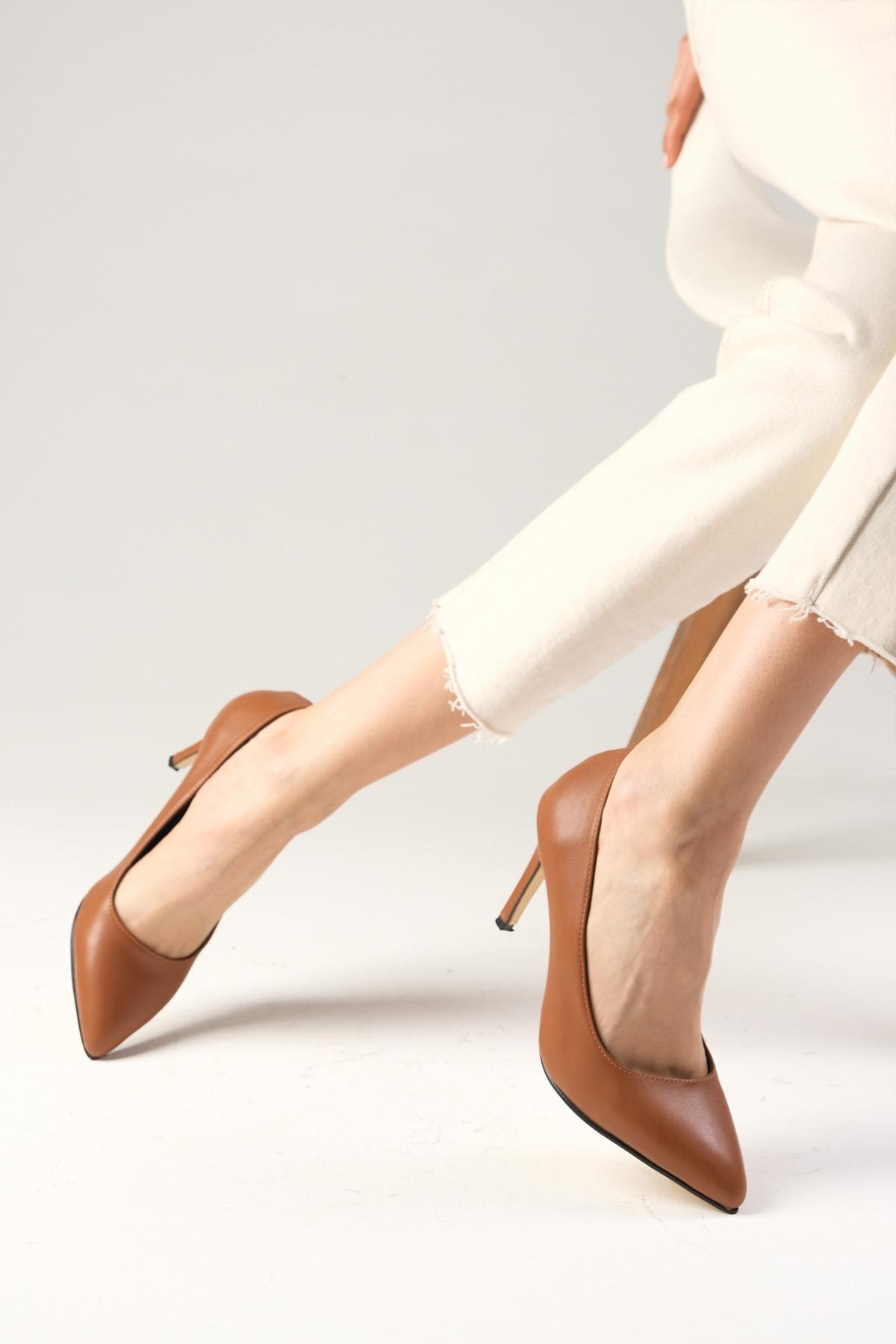 Elora Hakiki Deri Taba Renk Stiletto-Yüksek Topuklu-Mio Gusto-02157TAC