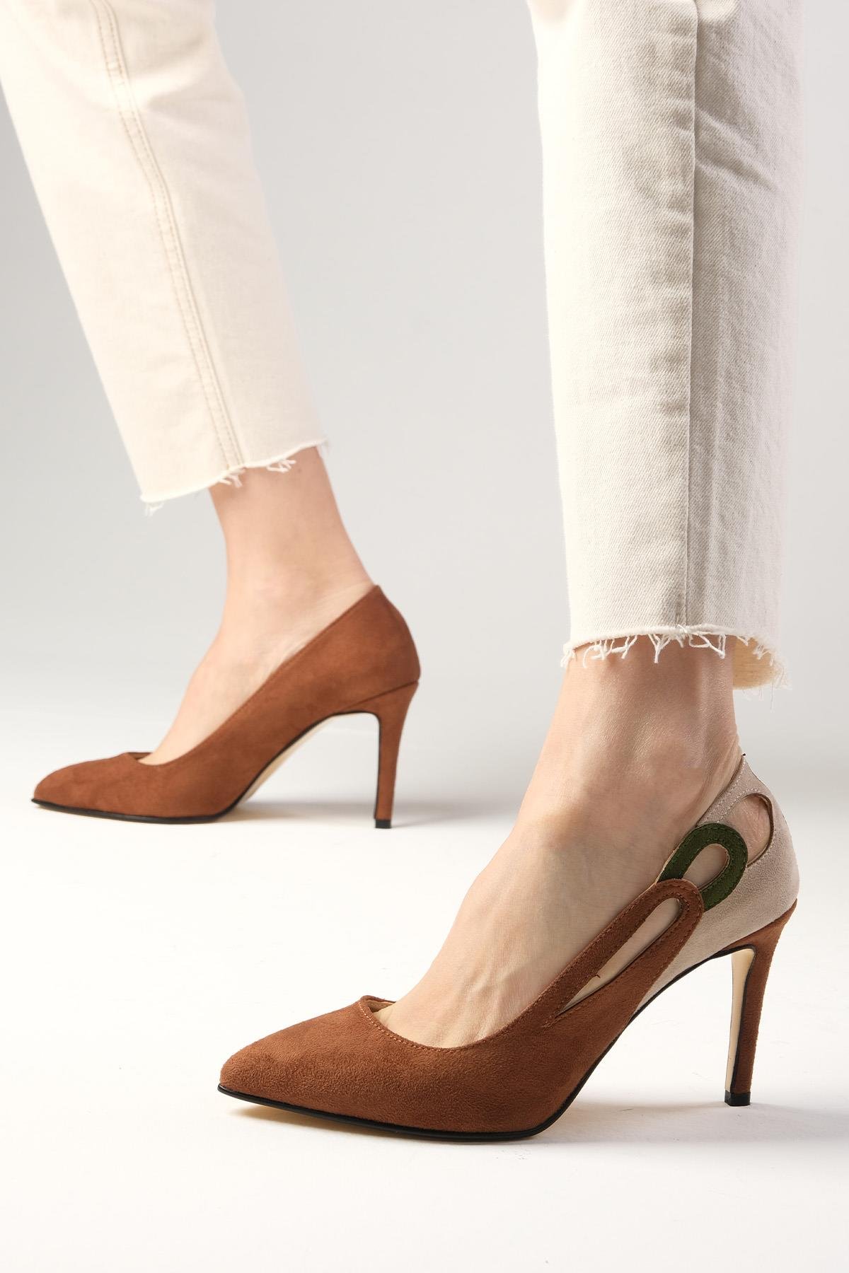 Elvira Taba Süet Renk Bloklu Stiletto-Yüksek Topuklu-Mio Gusto-02190TAS