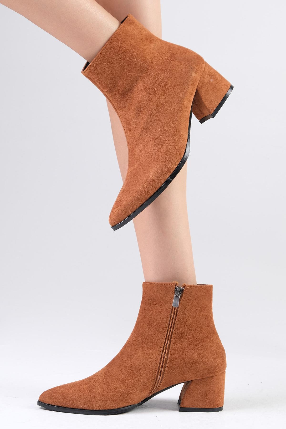 Erika Taba Renk Süet Topuklu Bot-Kalın Topuk-Mio Gusto-01418TAS