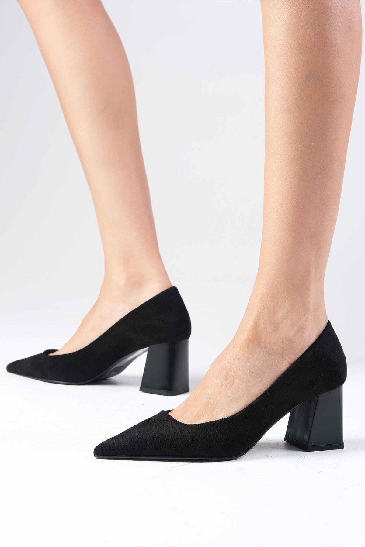 Fleur Siyah Renk Süet Topuklu Ayakkabı-Yüksek Topuklu-Mio Gusto-01553BLS