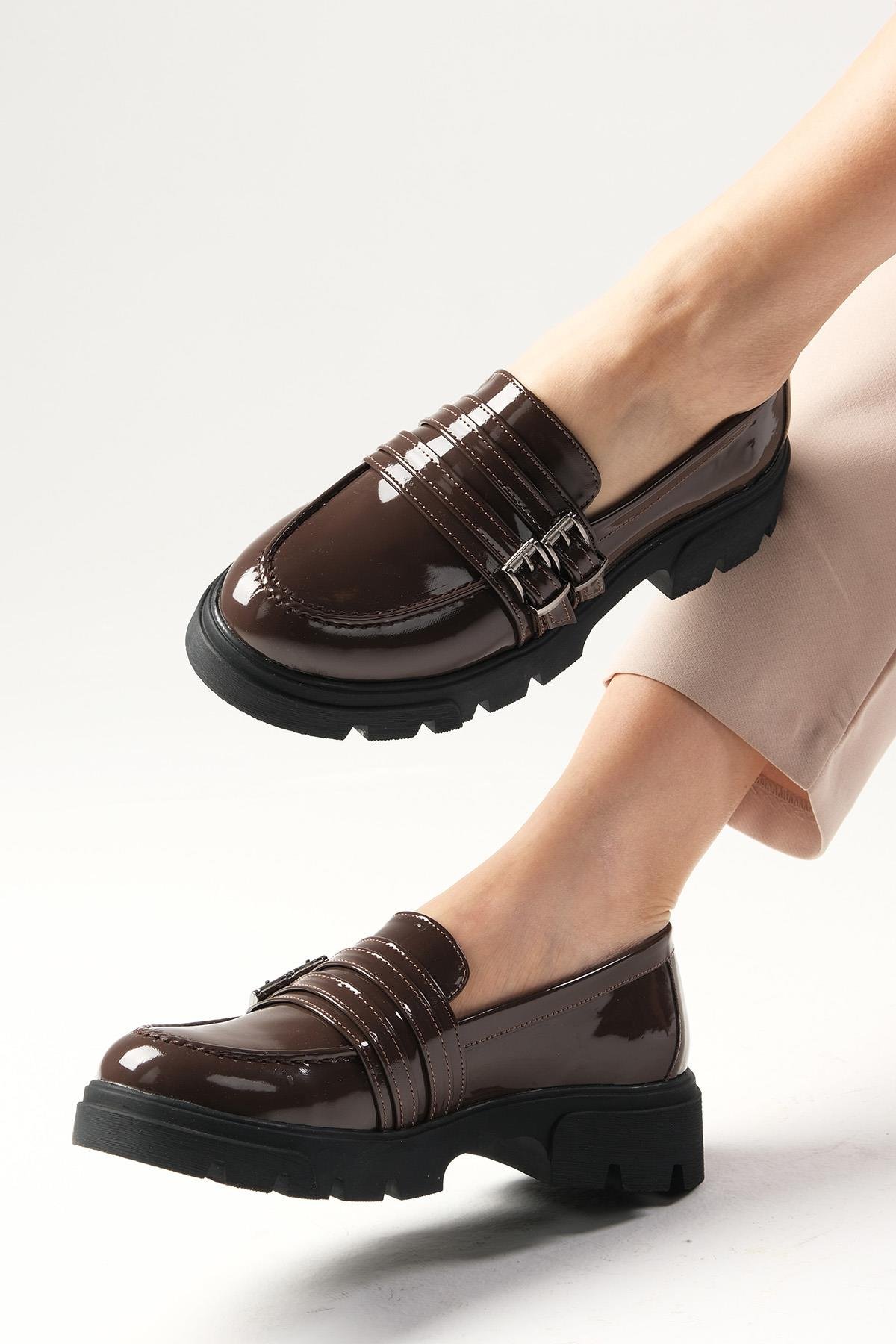 Gaby Kahverengi Kalın Tabanlı Oxford Ayakkabı-DÜZ AYAKKABI-Mio Gusto-01509BRR