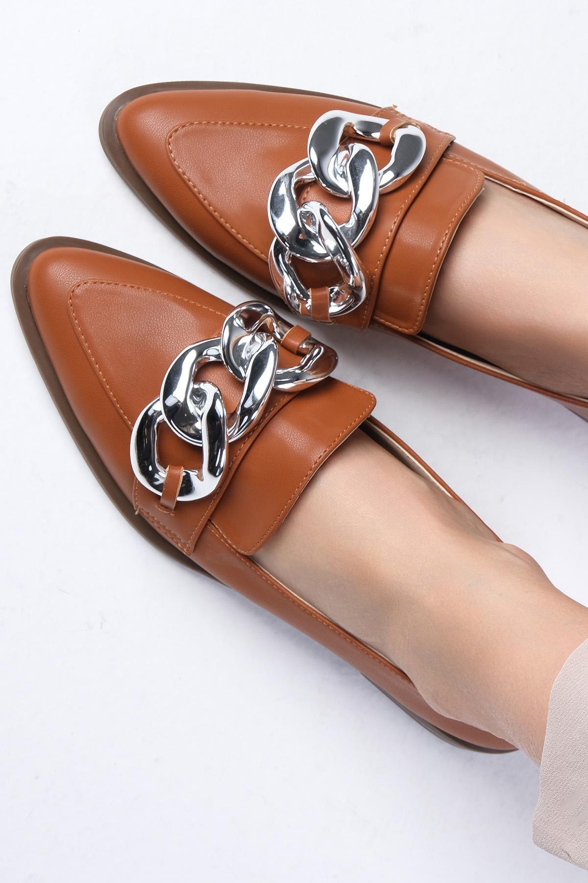Gianna Taba Zincirli Loafer-DÜZ AYAKKABI-Mio Gusto-01384TAC