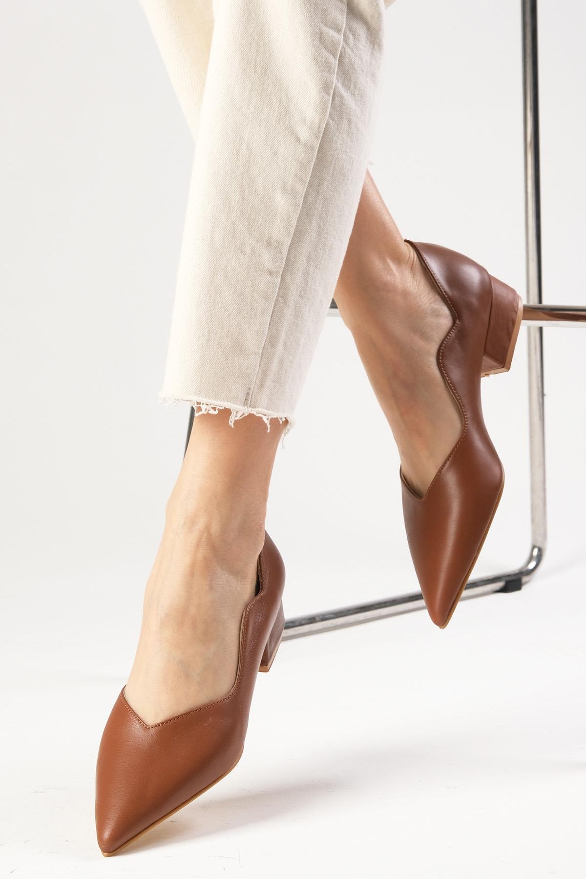 Gloria Hakiki Deri Taba Renk Topuklu Ayakkabı-Kısa Topuklu-Mio Gusto-08406TAC