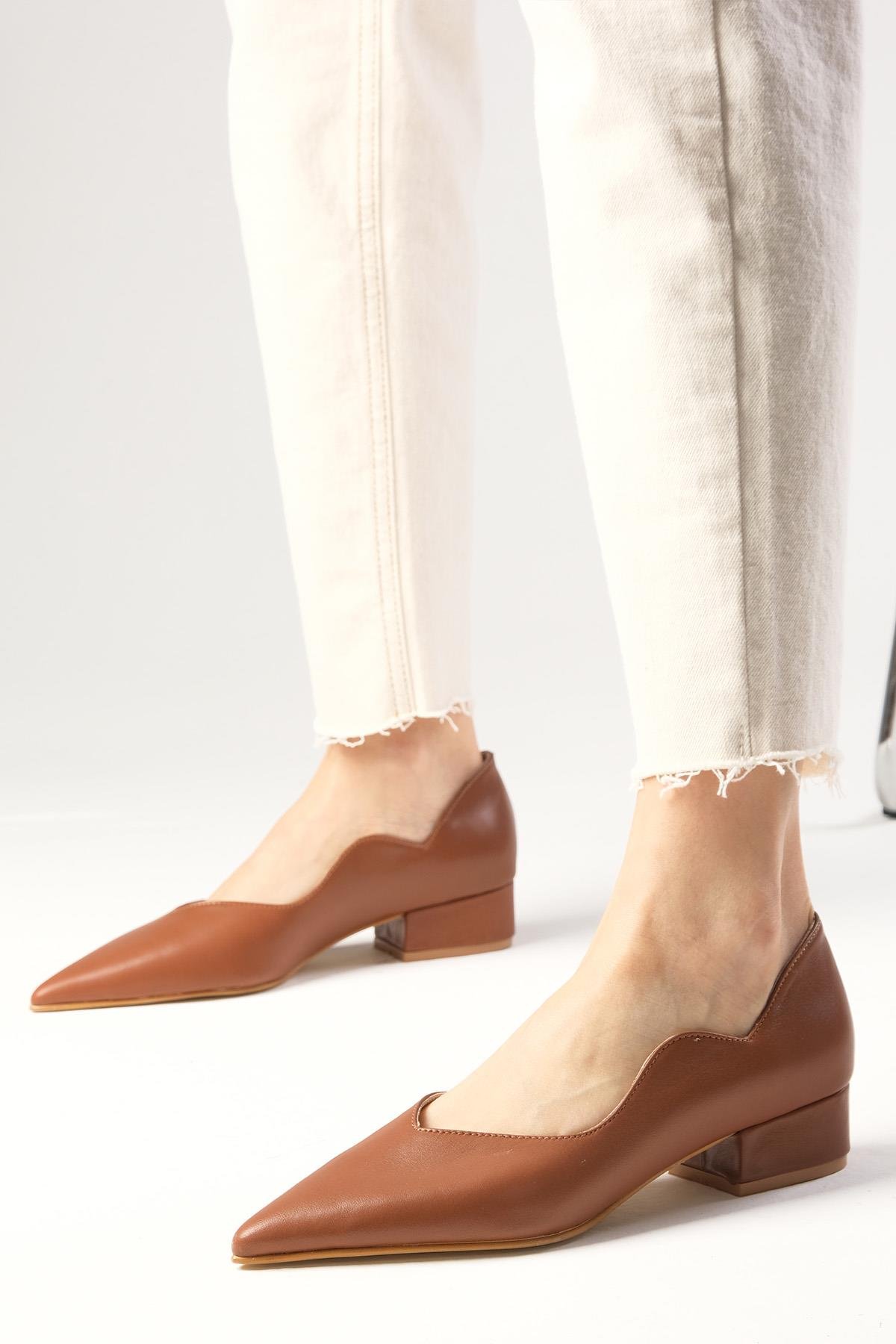 Gloria Hakiki Deri Taba Renk Topuklu Ayakkabı-Kısa Topuklu-Mio Gusto-08406TAC