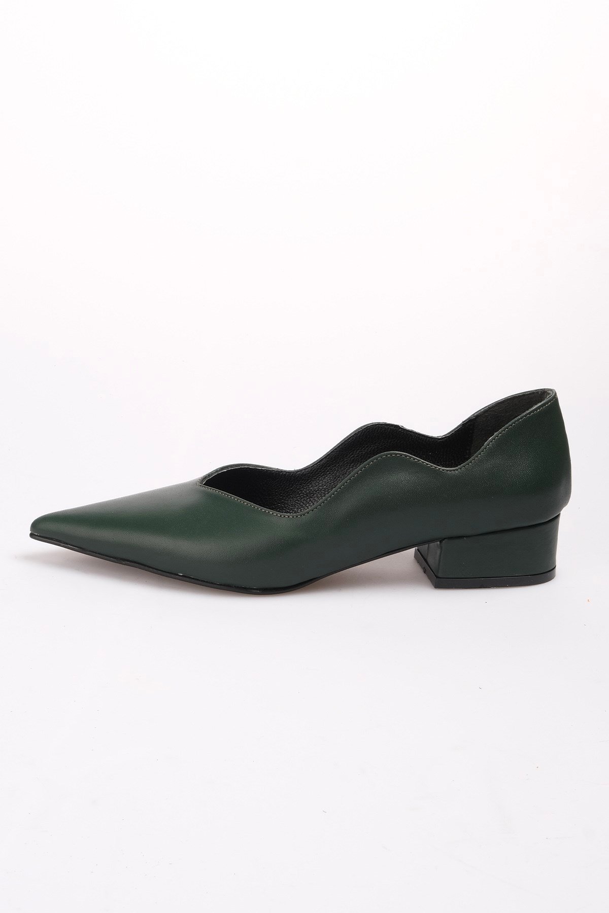 Gloria Hakiki Deri Yeşil Renk Topuklu Ayakkabı-Low Heels-Mio Gusto-08406GNC