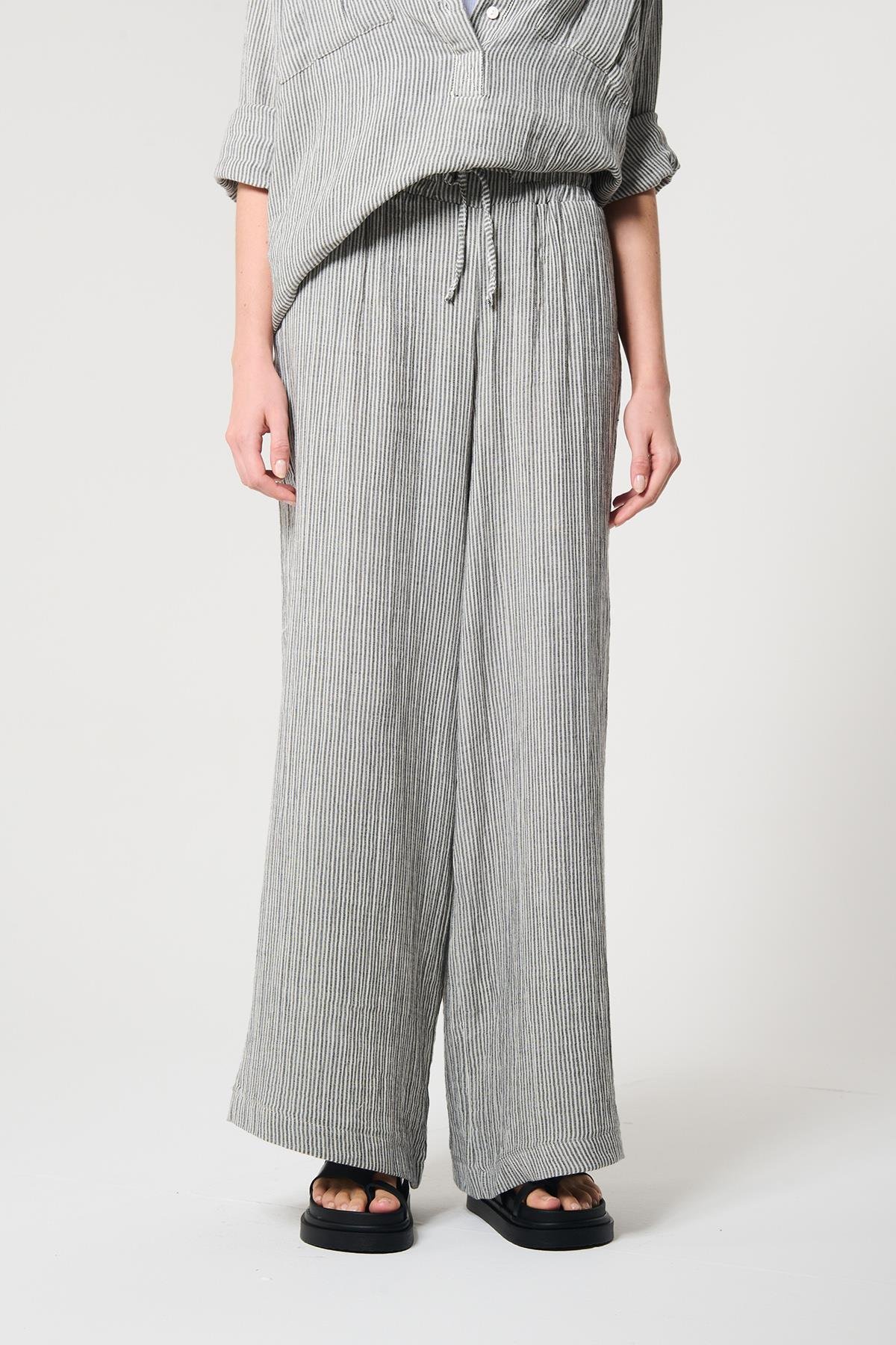 Siyah Renk Palazzo Formlu Bol Paça Pantolon