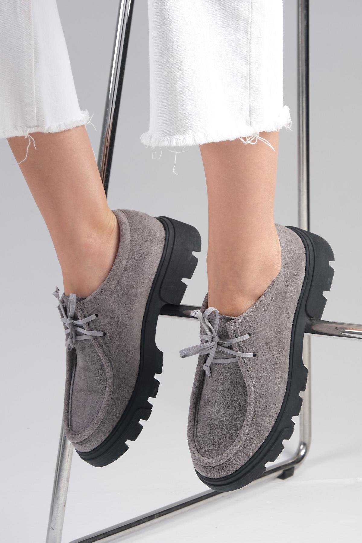 Hope Gri Renk Kalın Tabanlı Oxford Ayakkabı-DÜZ AYAKKABI-Mio Gusto-01511GRS