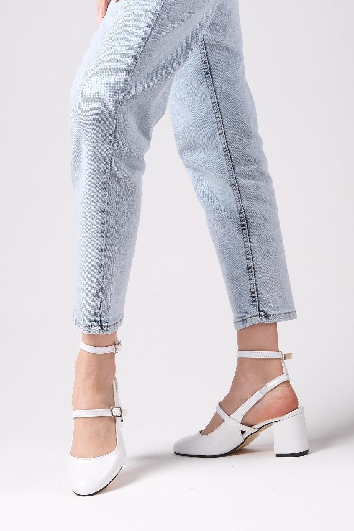 Inessa Beyaz Renk Topuklu Ayakkabı-Yüksek Topuklu-Mio Gusto-02260WHR