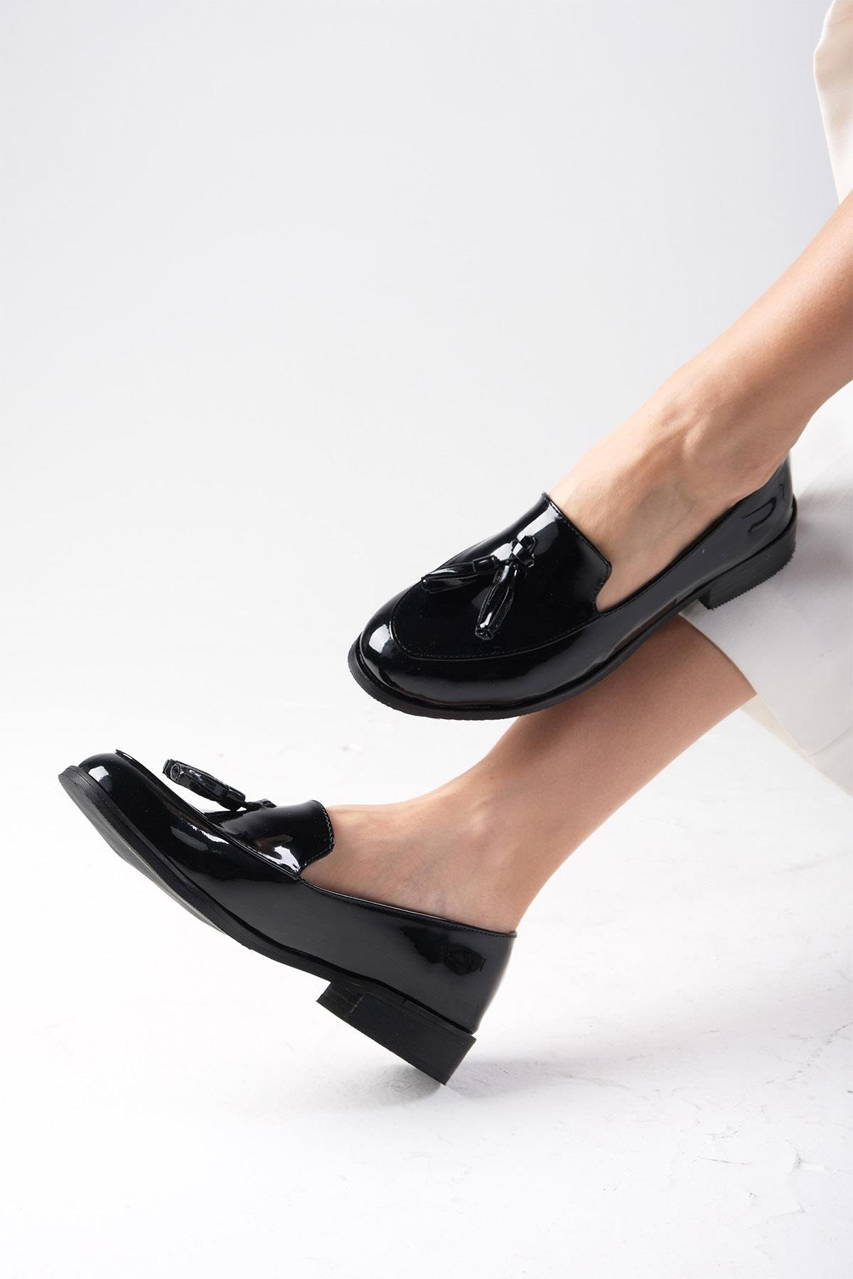 Iris Siyah Renk Rugan Oxford Ayakkabı-DÜZ AYAKKABI-Mio Gusto-02127BLR