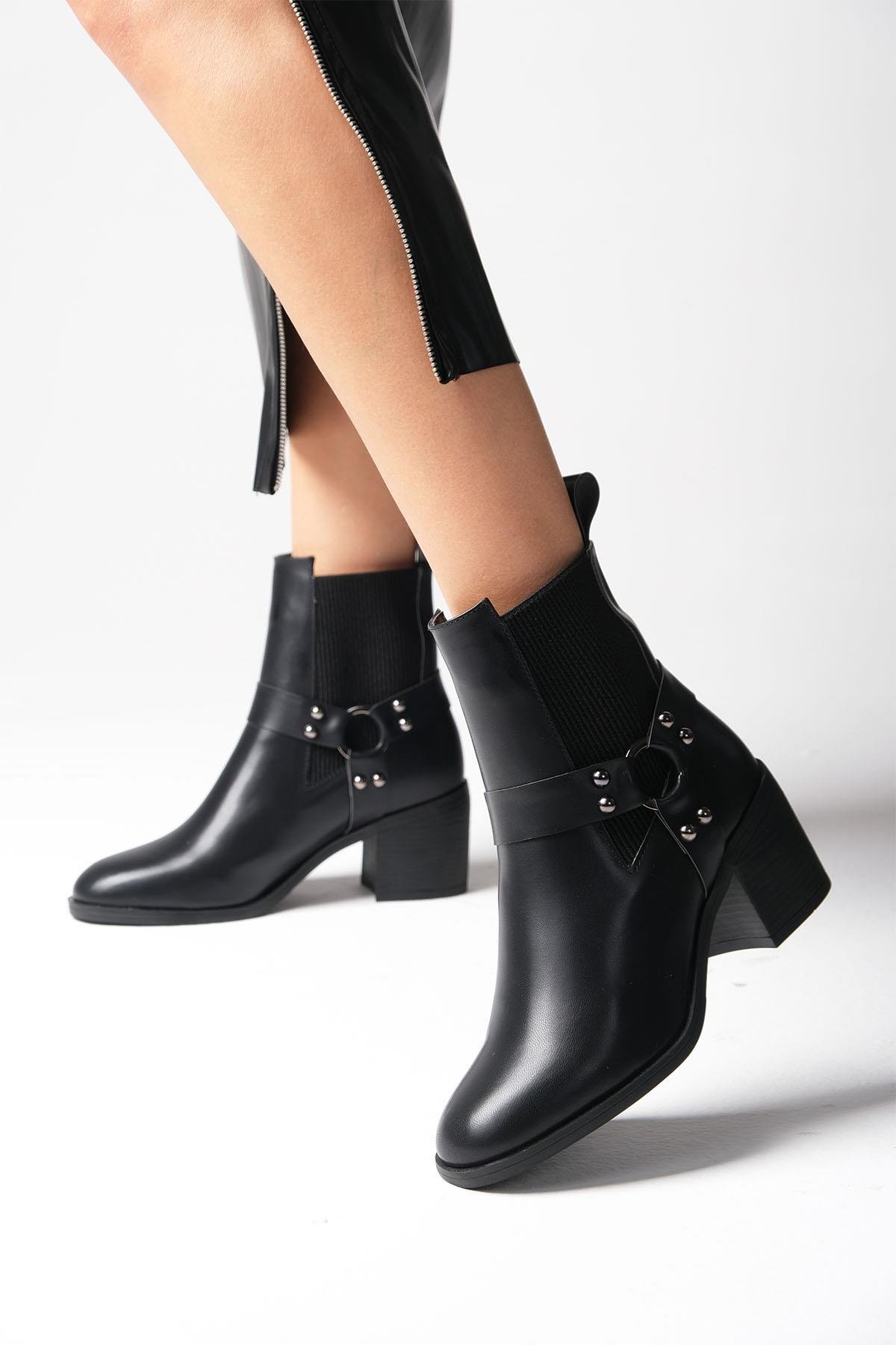 Jeanne Tokalı Siyah Renk Lastikli Bot-Kalın Topuk-Mio Gusto-01569BLC
