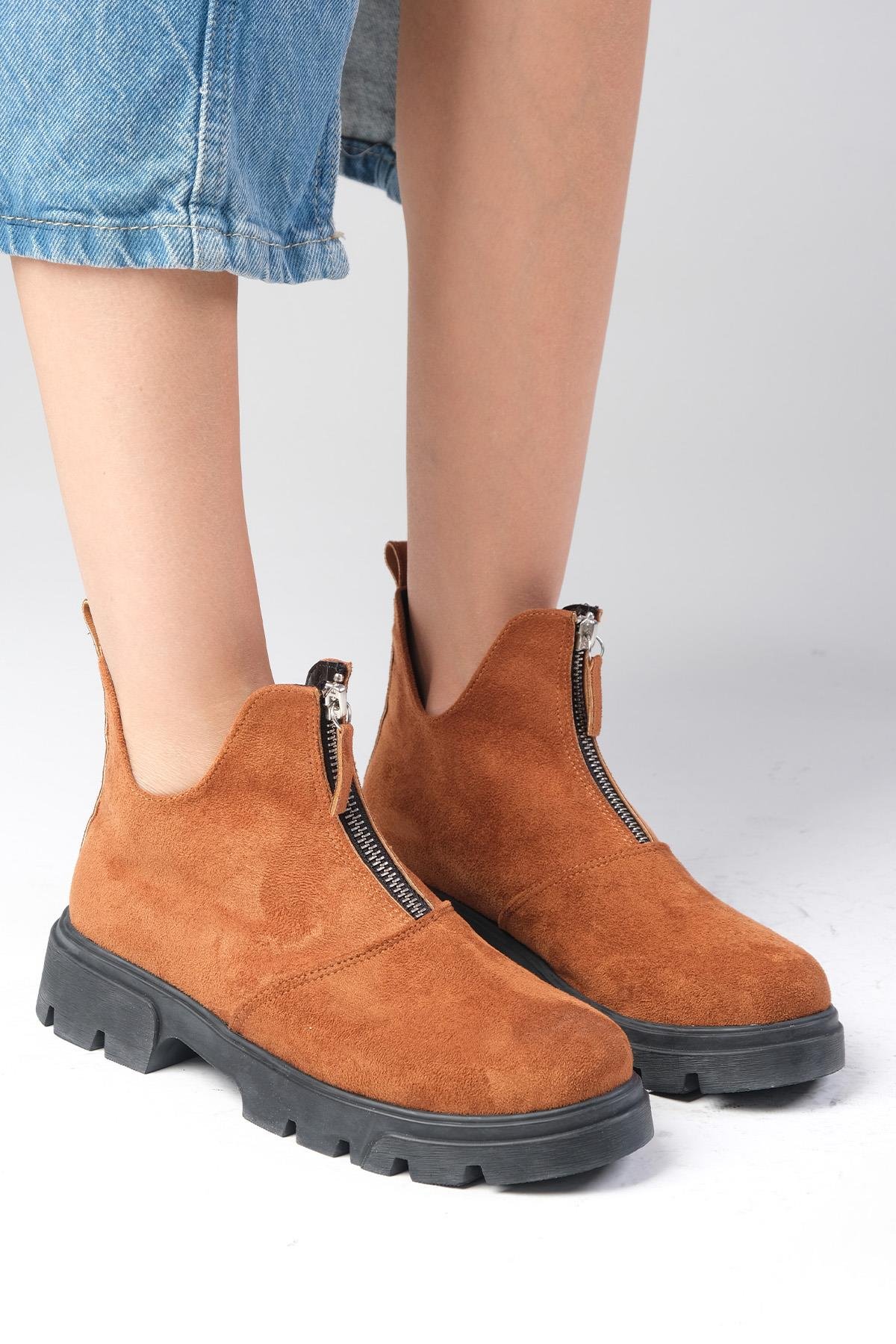 Jill Taba Renk Süet Kalın Tabanlı Bot-Kalın Topuk-Mio Gusto-01499TAS