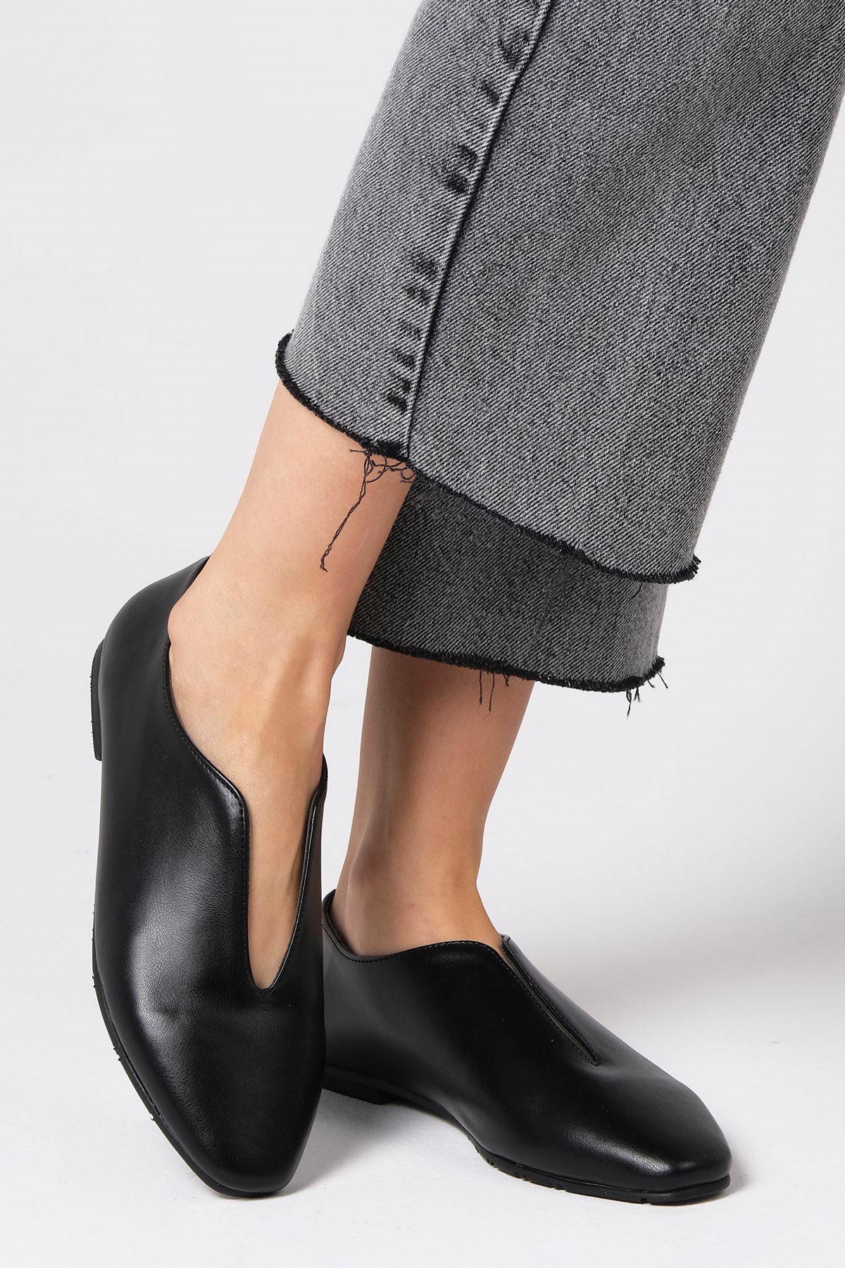 Jodie Siyah Renk Küt Burun Babet-BABET-Mio Gusto-02233BLC