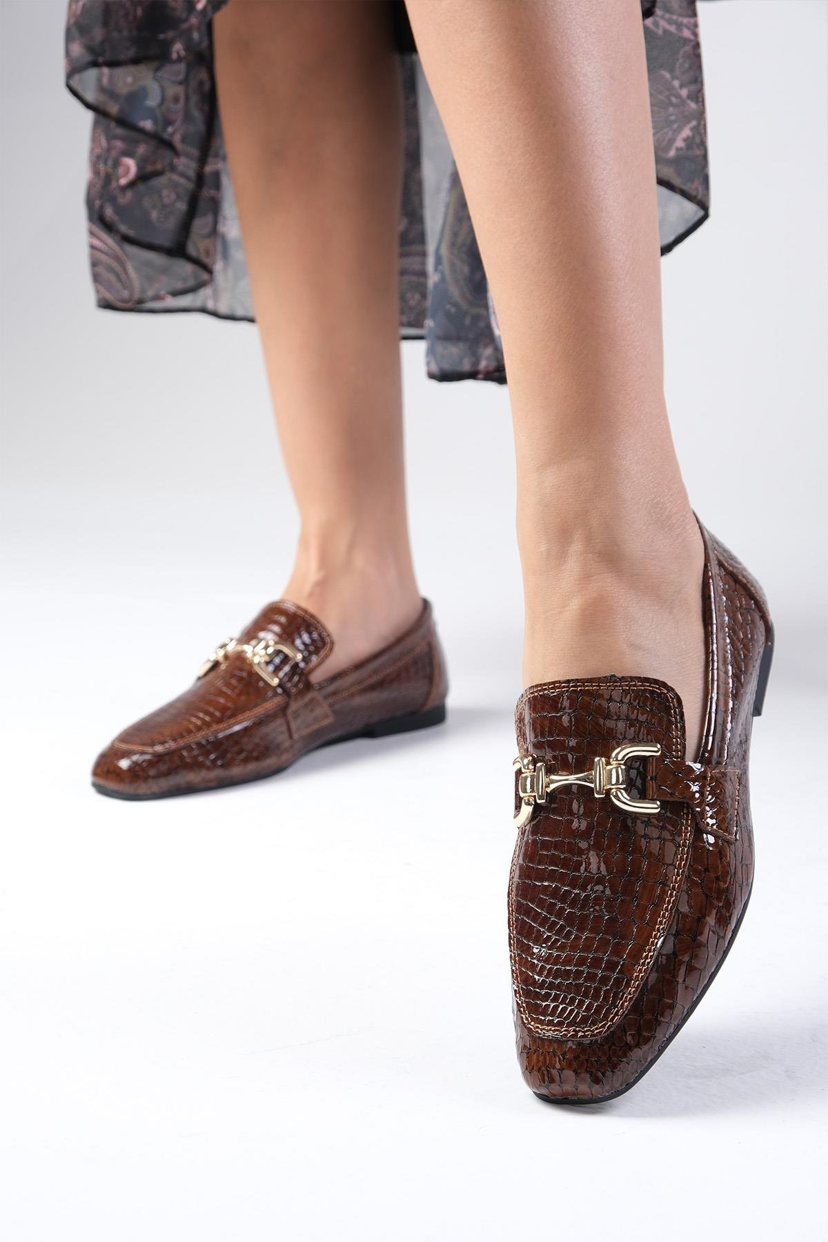 Jordane Hakiki Deri Kahverengi Loafer-DÜZ AYAKKABI-Mio Gusto-01556TAX