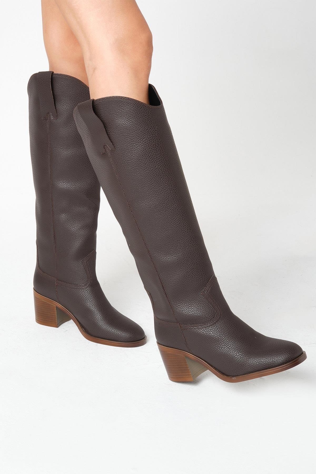 Kadın Siyah Çizme & Bot – 2’si 1 Arada Dönüşebilir Tasarım