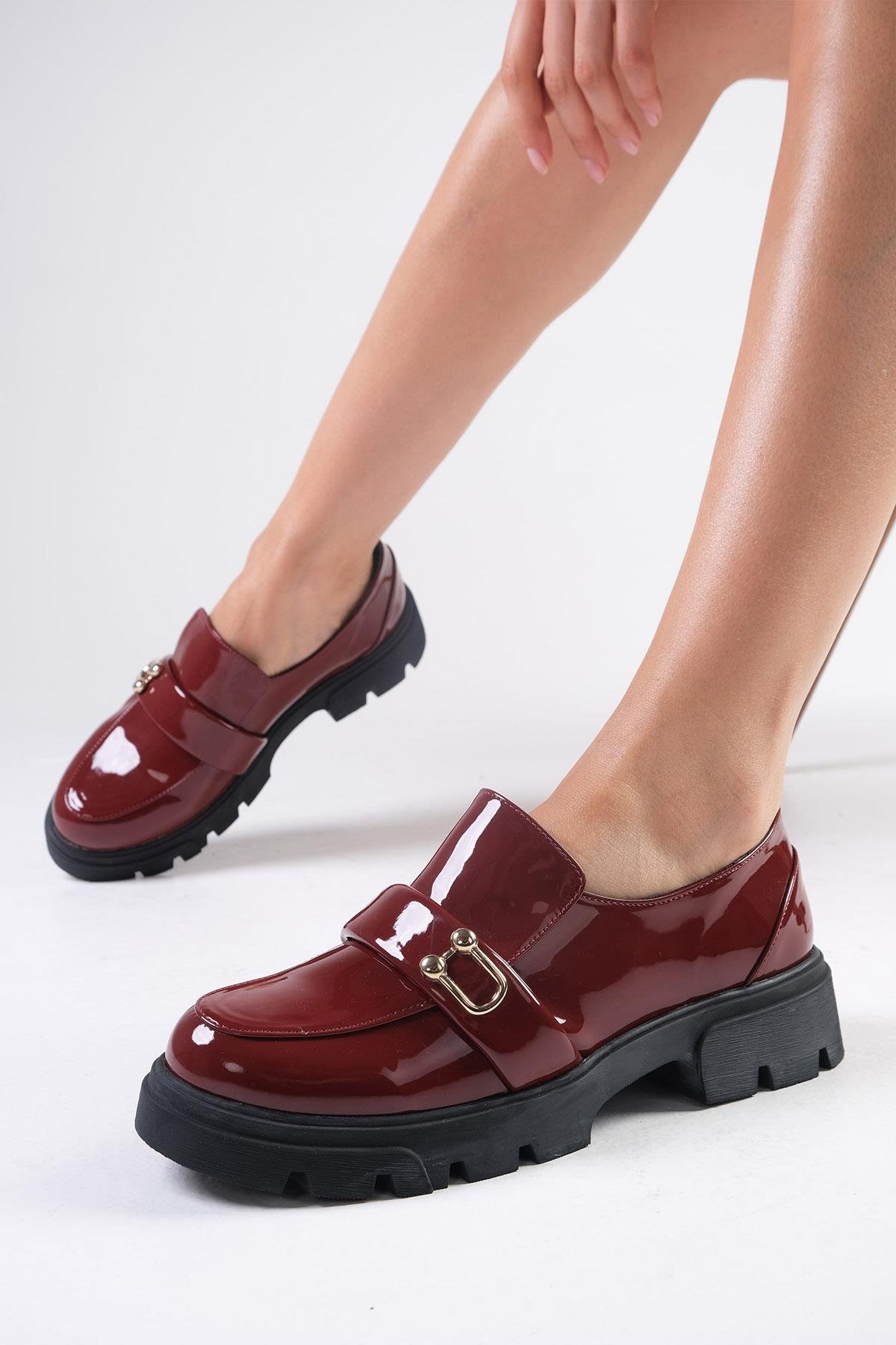 Katy Bordo Renk Kalın Tabanlı Oxford Ayakkabı-DÜZ AYAKKABI-Mio Gusto-01512WRR