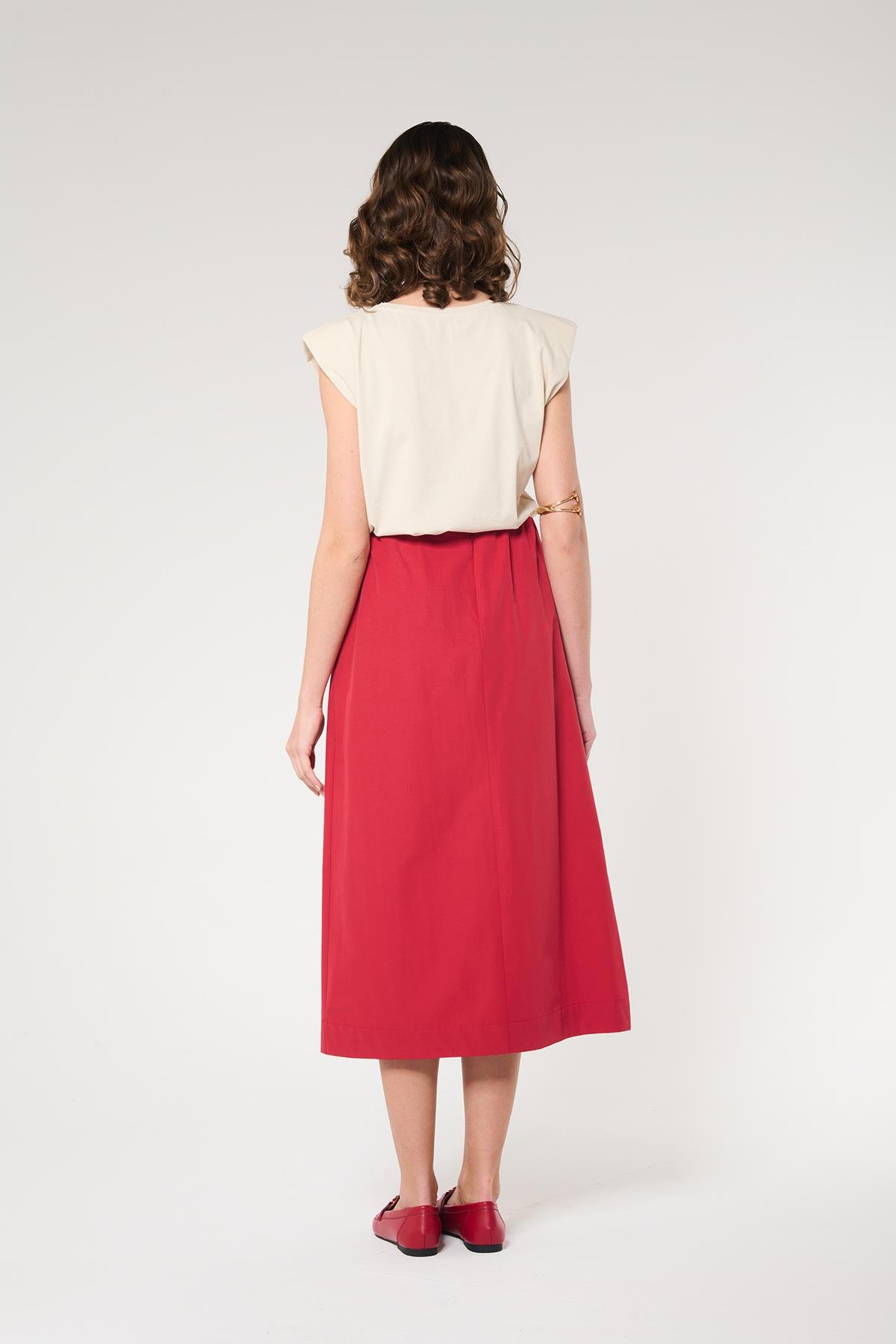 Kırmızı Renk Kalem Formlu Uzun Etek