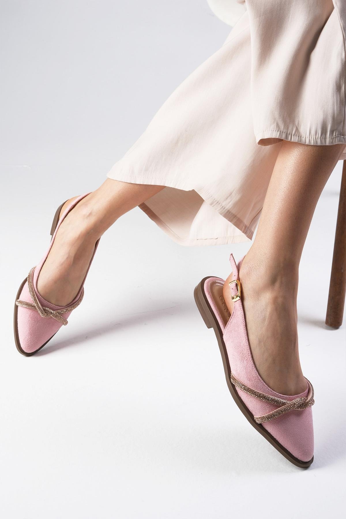 Kyra Pudra Taş Atkılı Babet-BABET-Mio Gusto-01383POS