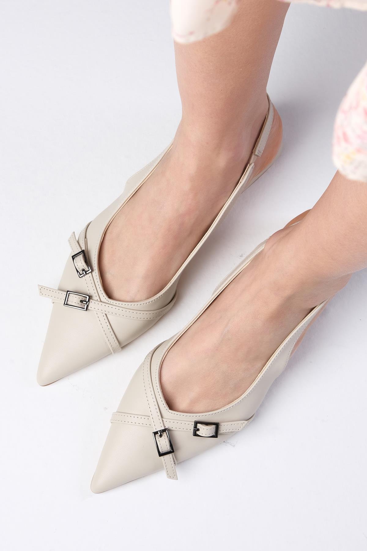 Leia Bej Renk Kısa Topuklu Ayakkabı-Low Heels-Mio Gusto-01546BEC