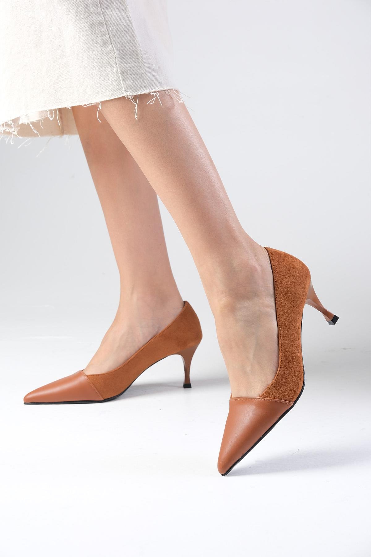 Lina Taba Renk Süet Topuklu Ayakkabı-Yüksek Topuklu-Mio Gusto-01430TAS