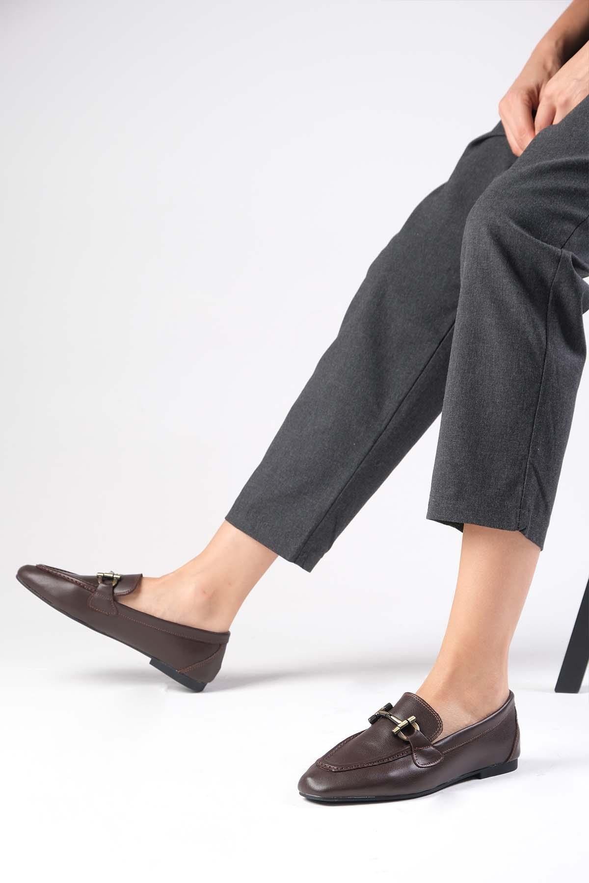 Manon Hakiki Deri Kahverengi Loafer-DÜZ AYAKKABI-Mio Gusto-01555BRC