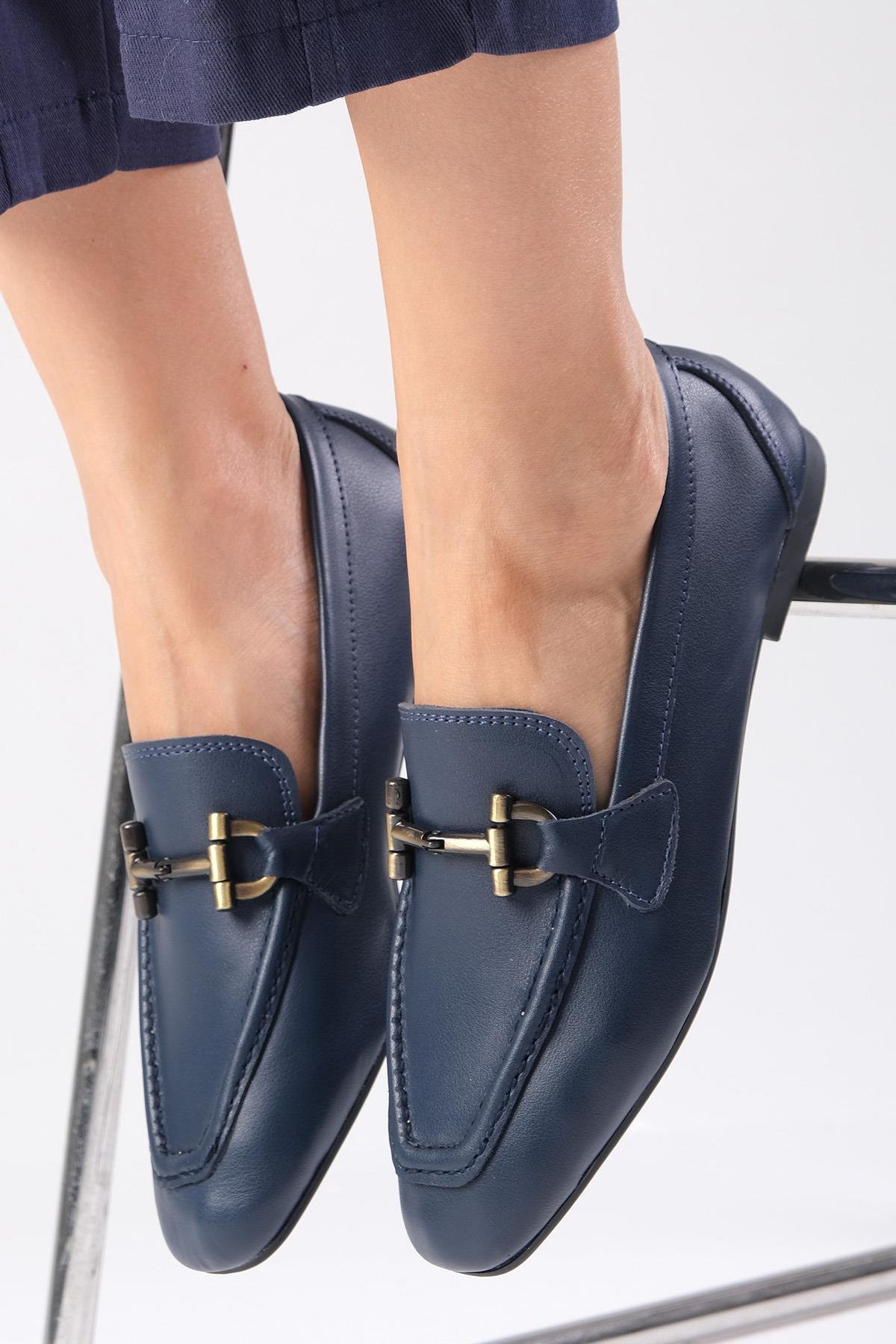 Manon Hakiki Deri Lacivert Renk Loafer-DÜZ AYAKKABI-Mio Gusto-01555DBC