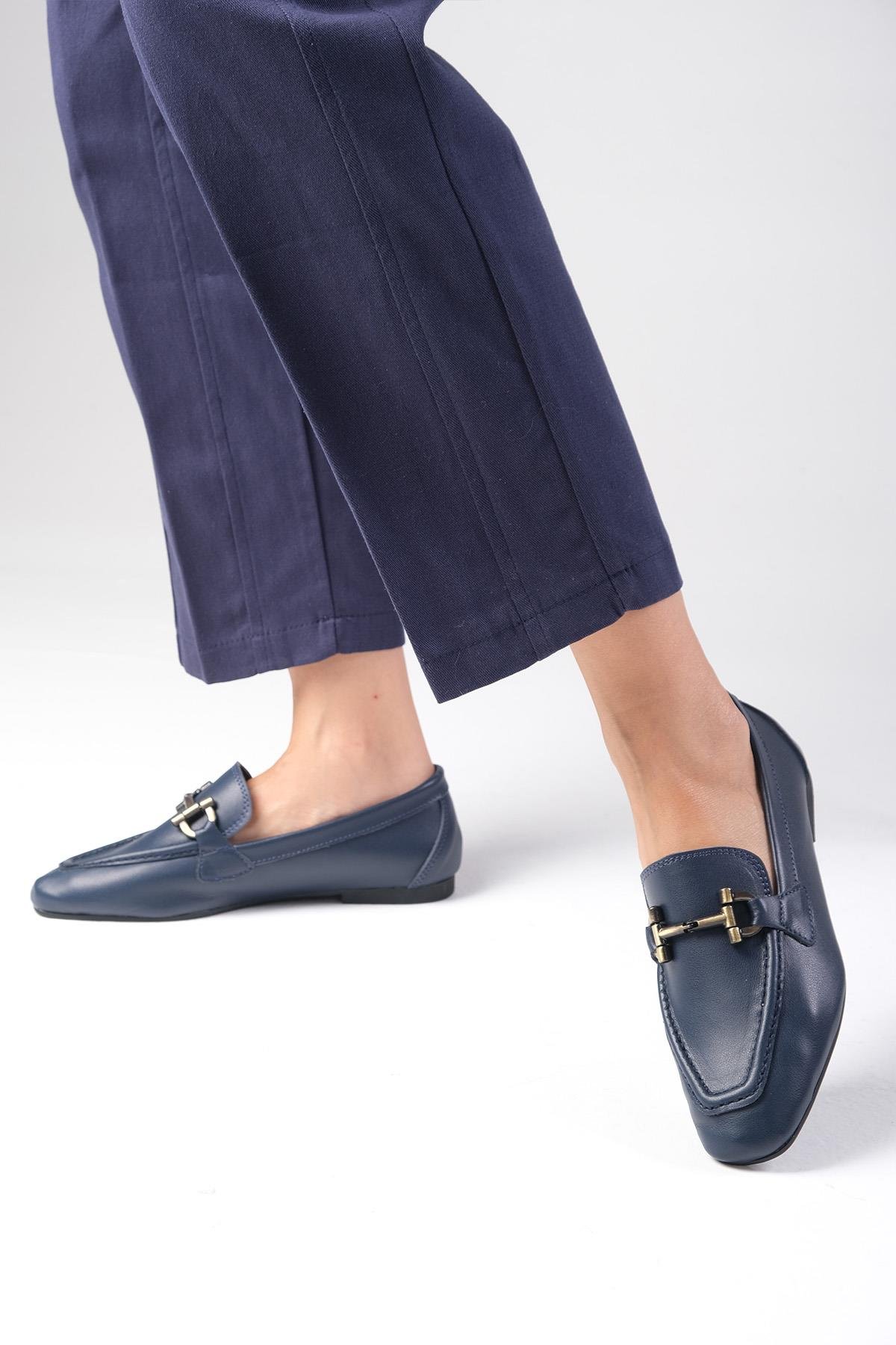 Manon Hakiki Deri Lacivert Renk Loafer-DÜZ AYAKKABI-Mio Gusto-01555DBC