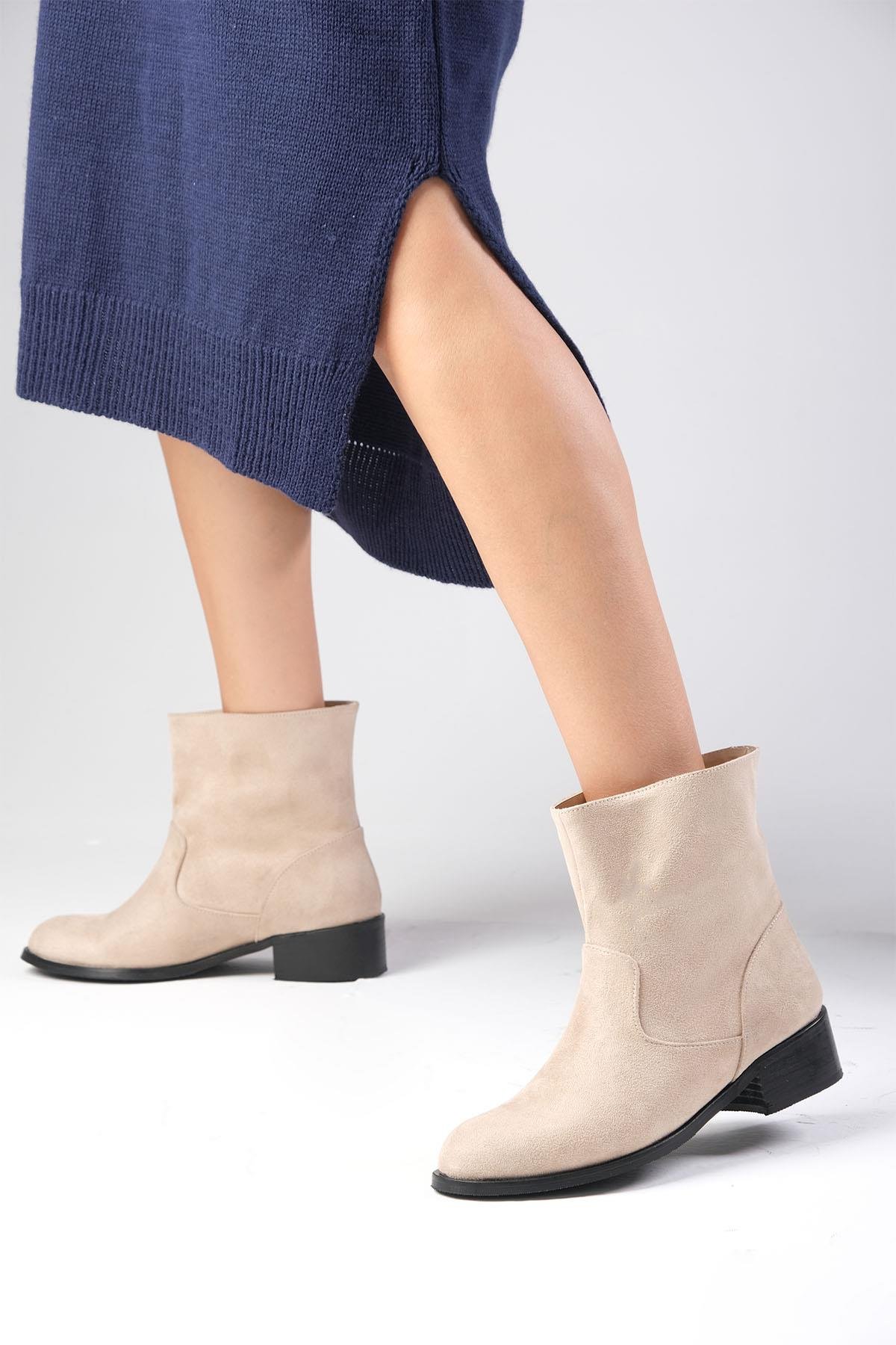 Marnie Bej Renk Süet Fermuarsız Bot-Topuksuz-Mio Gusto-02322BES