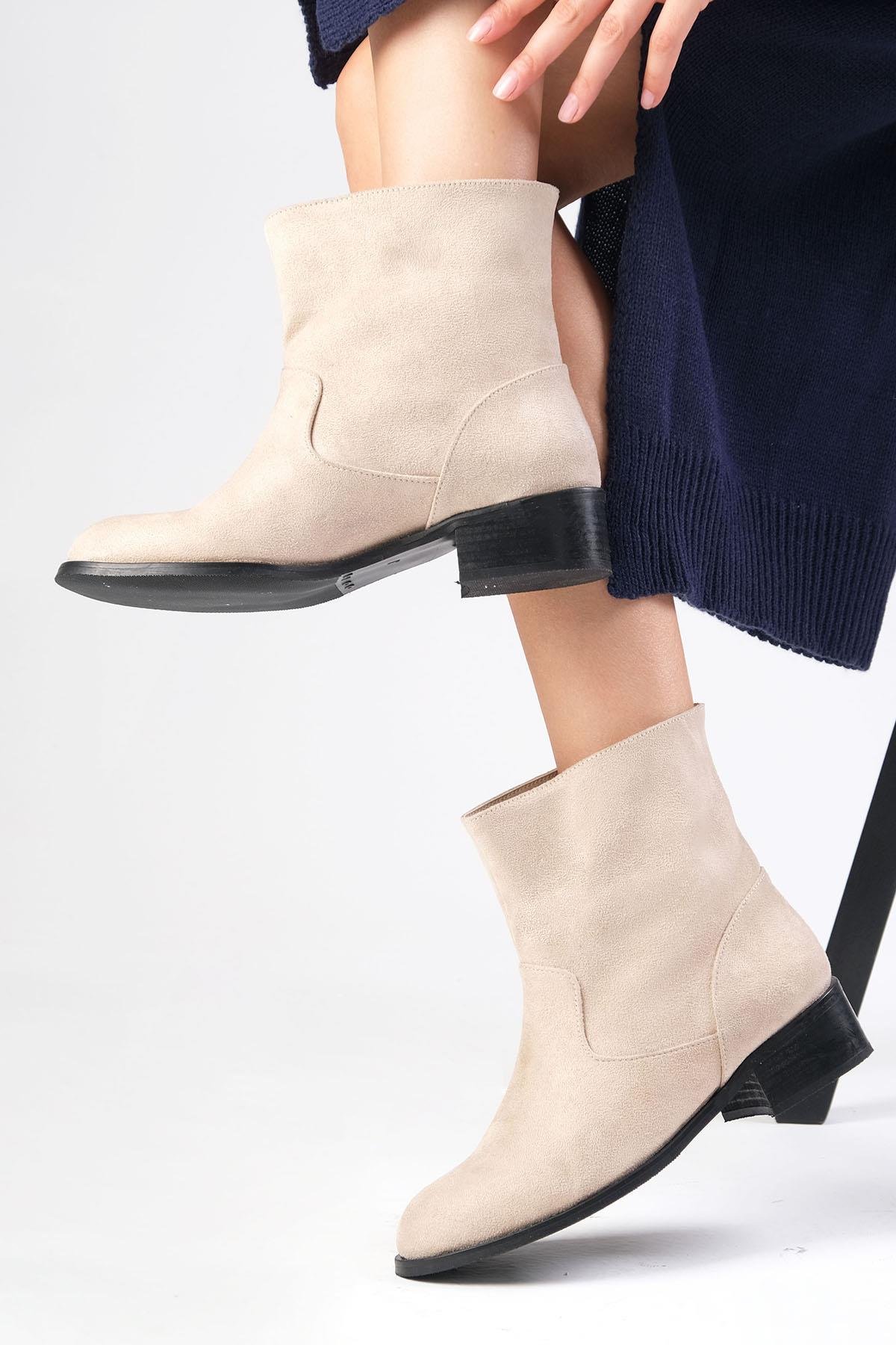 Marnie Bej Renk Süet Fermuarsız Bot-Topuksuz-Mio Gusto-02322BES