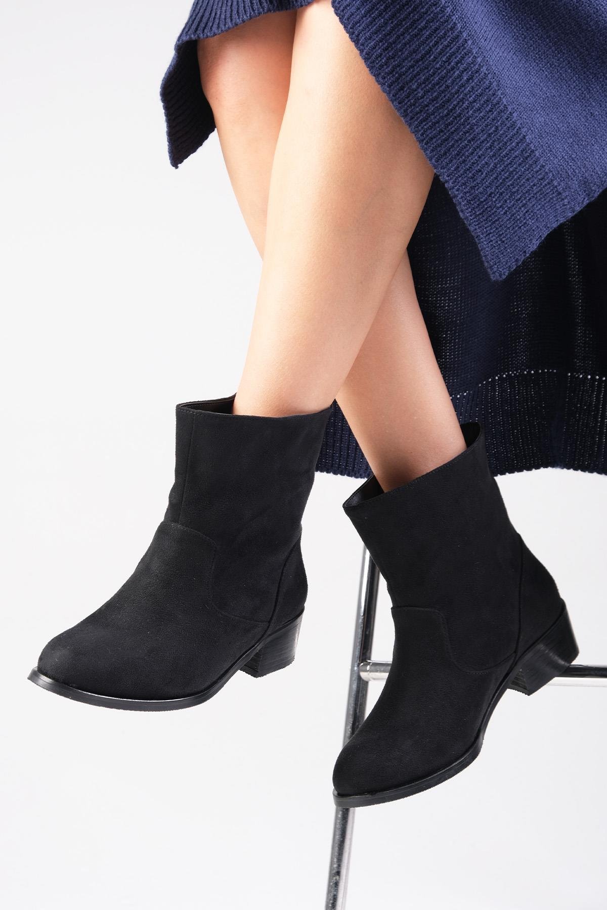 Marnie Siyah Renk Süet Fermuarsız Bot-Topuksuz-Mio Gusto-2322BLS