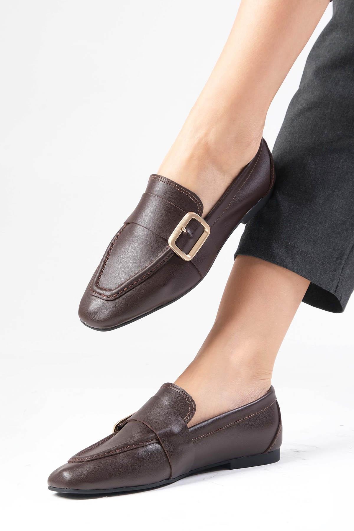 Martina Hakiki Deri Kahverengi Loafer-DÜZ AYAKKABI-Mio Gusto-01560BRC