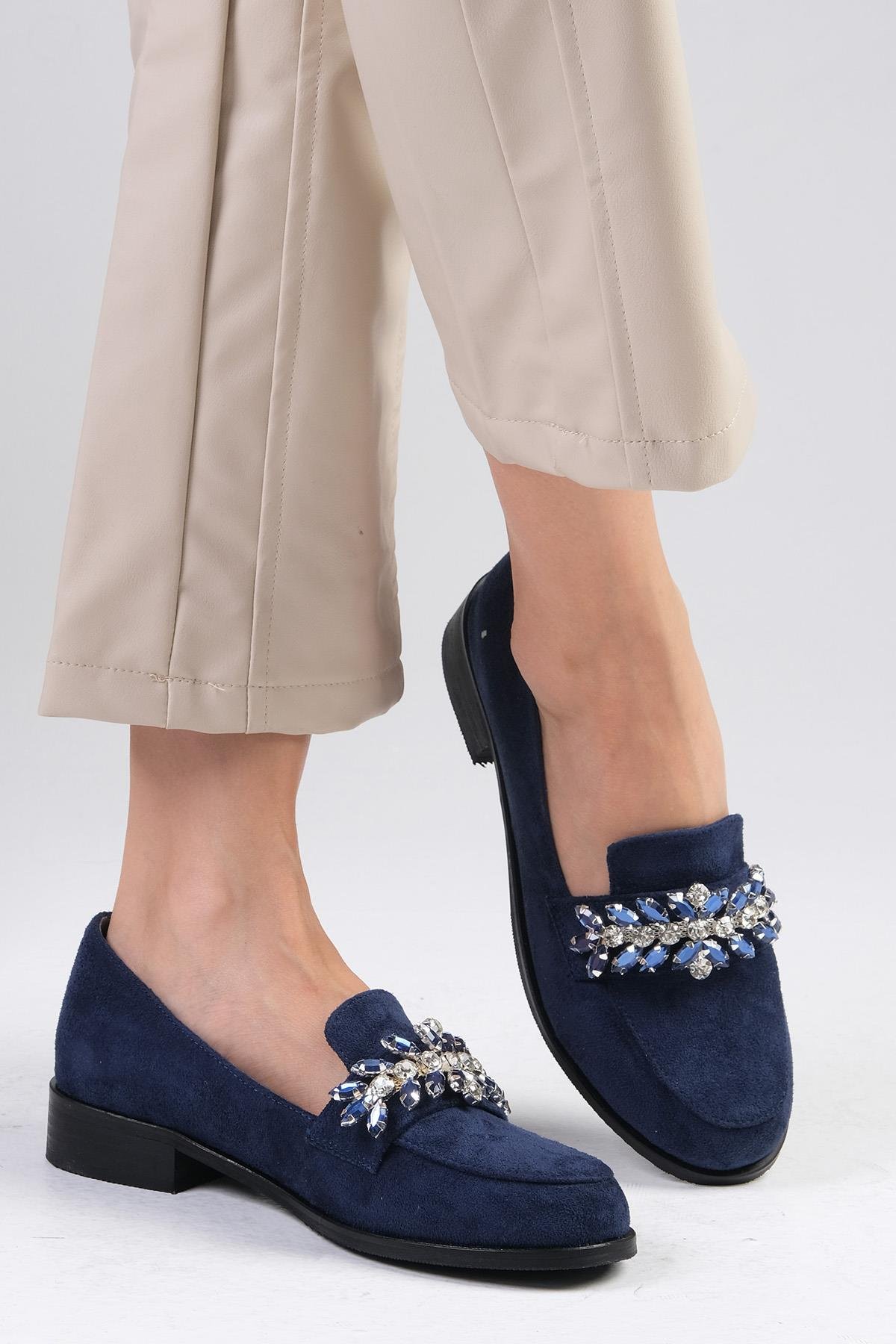 Matilda Lacivert Renk Süet Taşlı Oxford Ayakkabı-DÜZ AYAKKABI-Mio Gusto-02128DBS