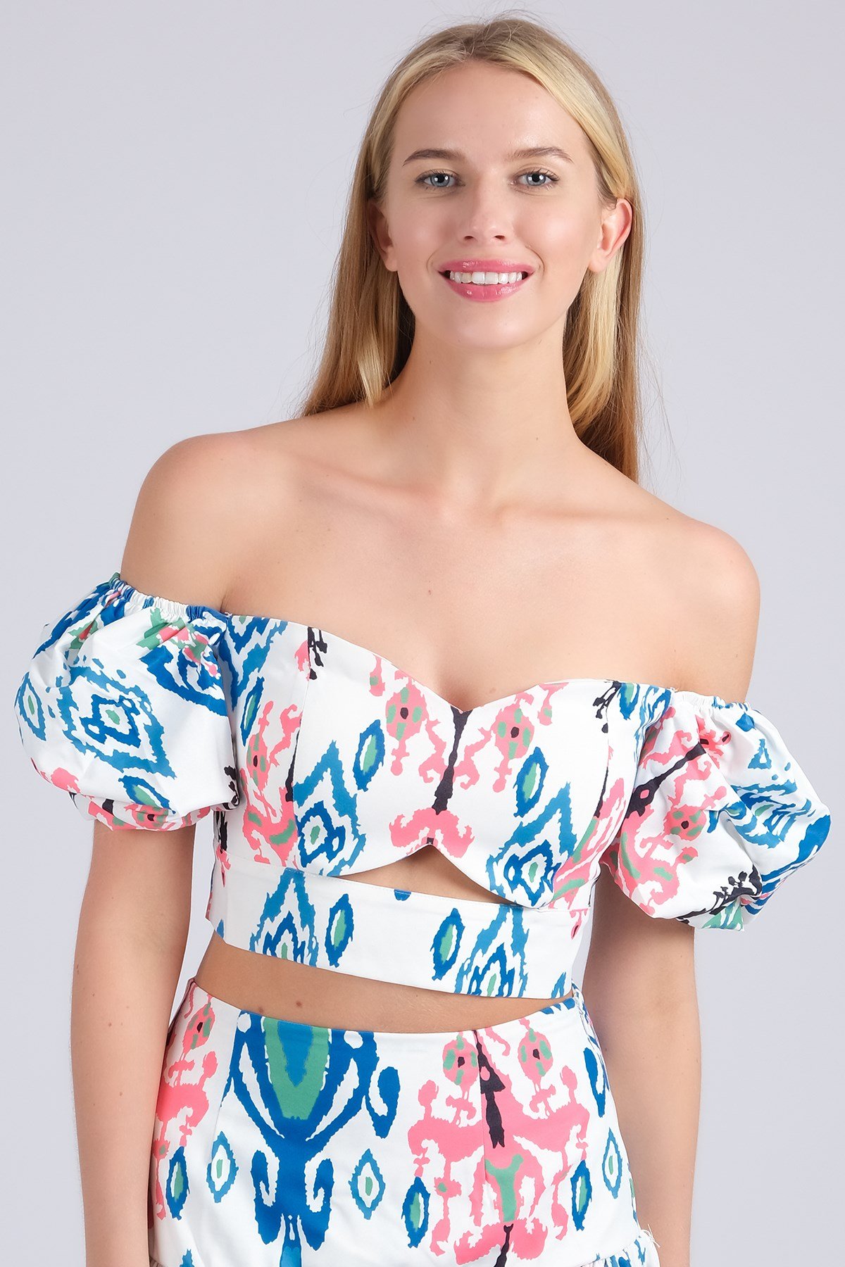 Mavi Renk Desenli Balon Kol Kadın Bluz-Atlet-Bluz-Mio Gusto-G0018BUK