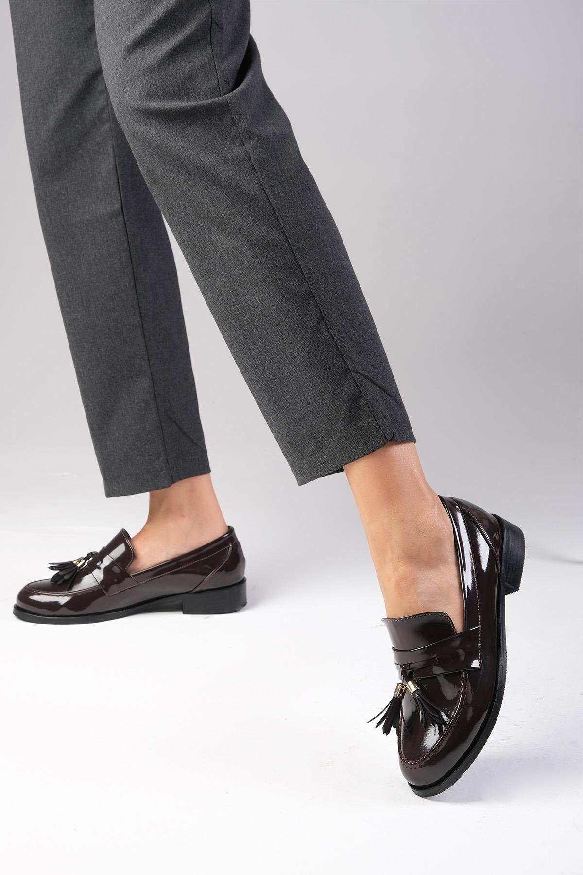 Meline Kahverengi Rugan Oxford Ayakkabı-DÜZ AYAKKABI-Mio Gusto-02318BRR