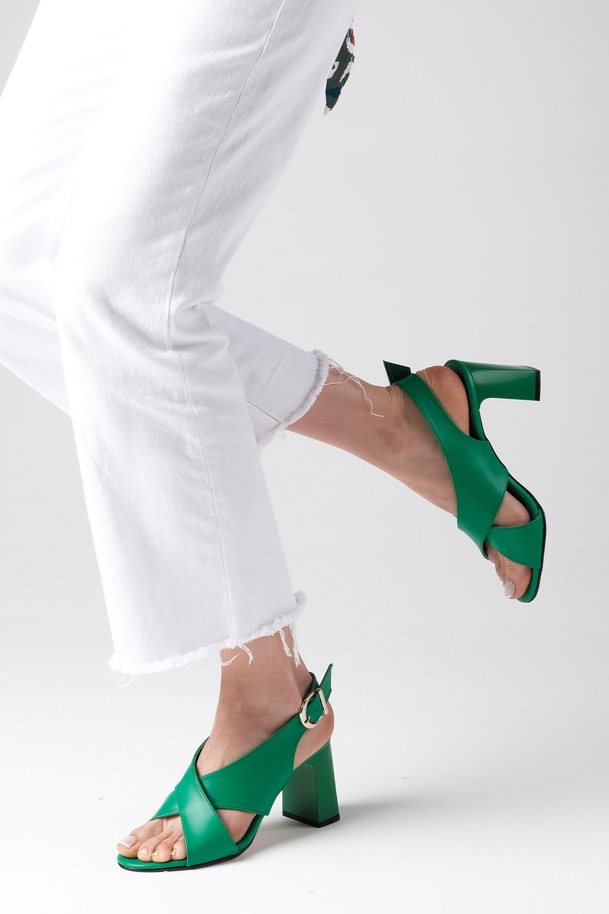 Mia Yeşil Renk Topuklu Sandalet-SANDALET-Mio Gusto-01474GNC
