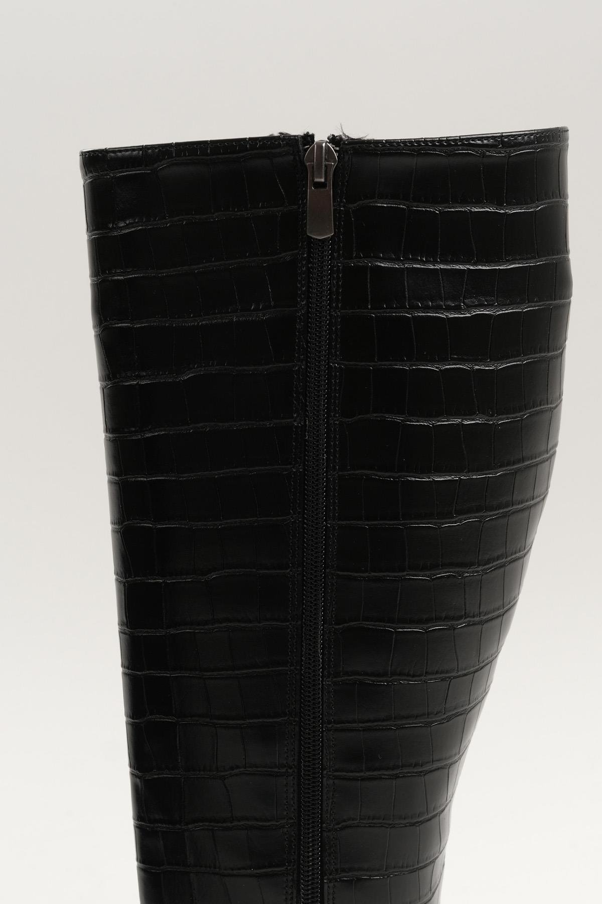 Mio Gusto Bej Renk Fermuarlı Kalın Topuklu Çizme Kadın Ayakkabı Modelleri