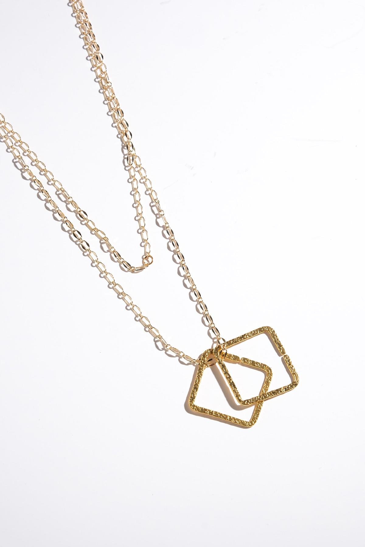 Mio Gusto Altın Renk Kare Kadın Kolye Modelleri