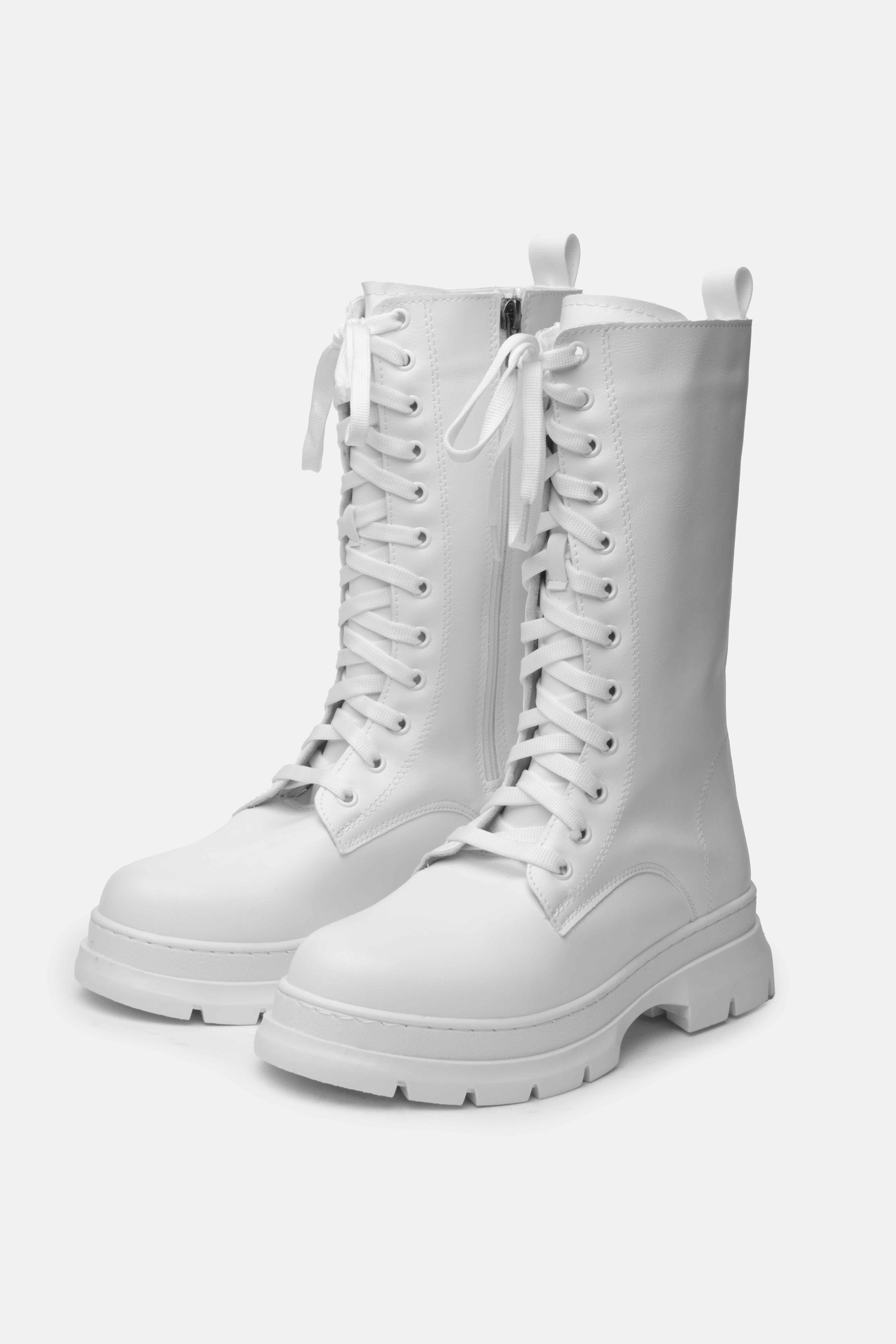 Mio Gusto Siyah Renk Bağcıklı ve Fermuarlı Uzun Postal Bot