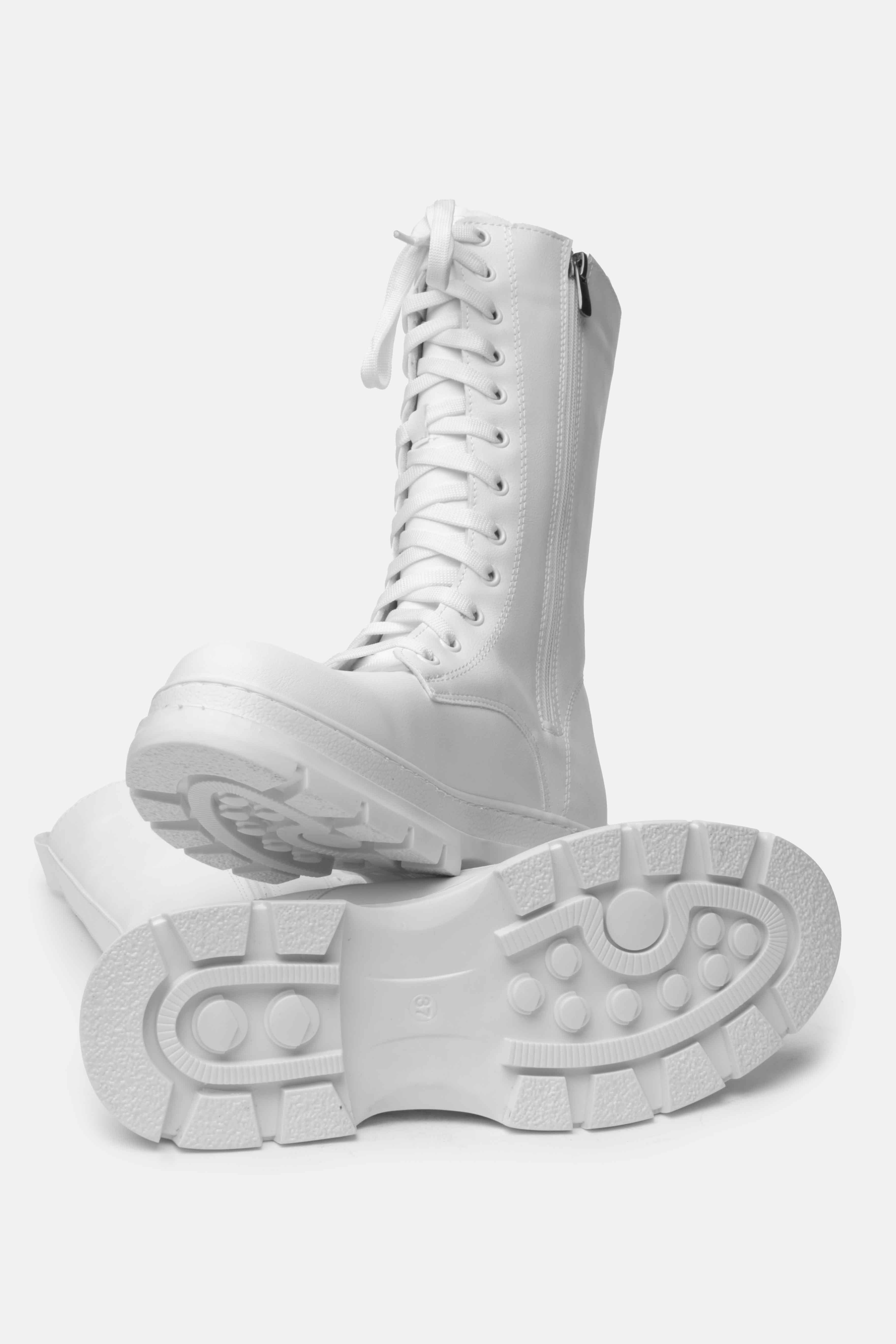 Mio Gusto Siyah Renk Bağcıklı ve Fermuarlı Uzun Postal Bot