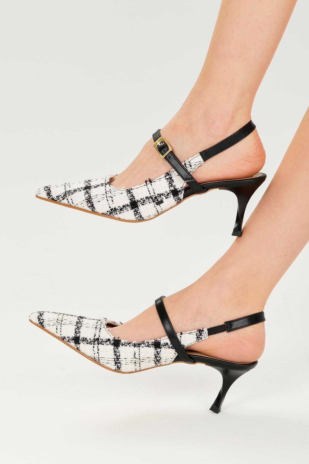 Mio Gusto Lacivert Renk Tüvit Kumaş Topuklu Ayakkabı