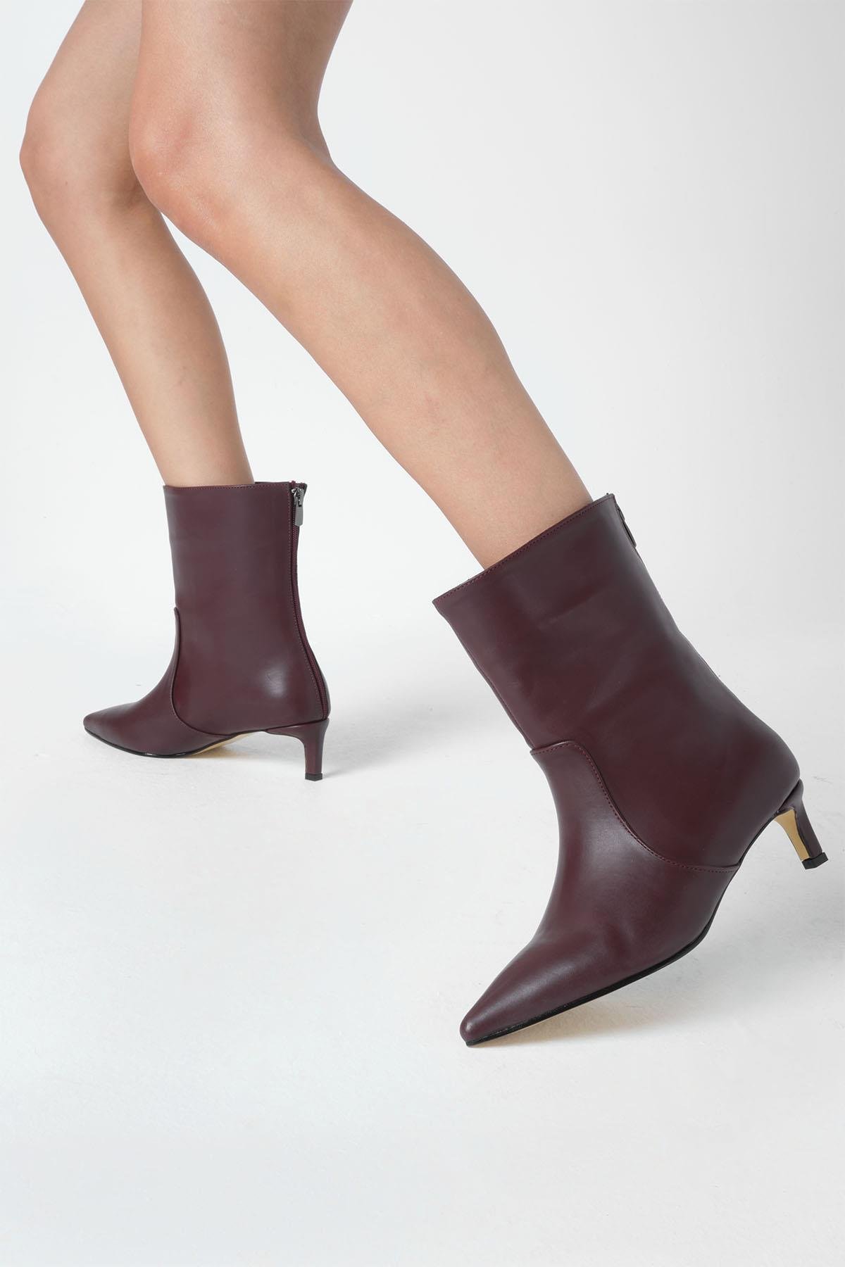 Mio Gusto Siyah Kadın İnce Topuklu Bot | Şık ve Rahat Bot Modelleri