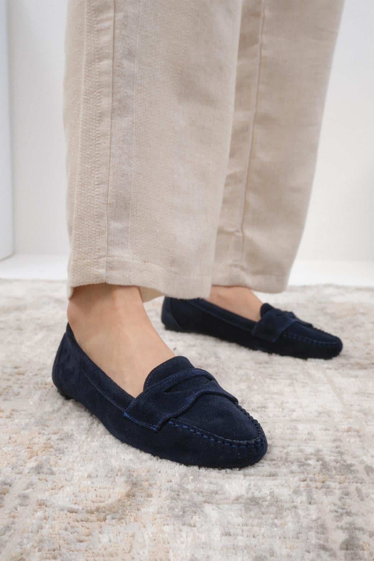 Mio Gusto Capri Hakiki Süet Lacivert Renk Kadın Loafer
