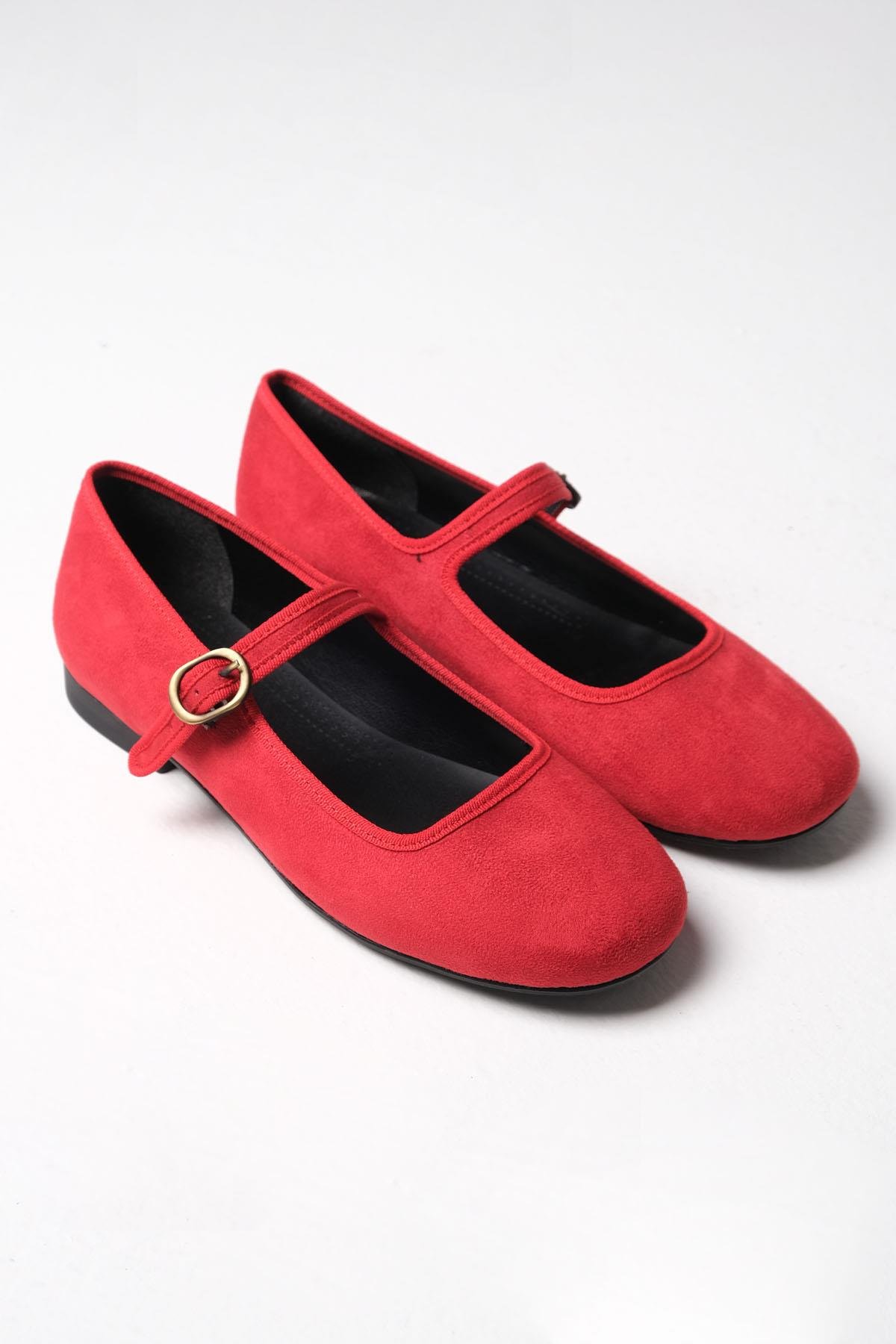 Mio Gusto Inna Kırmızı Renk Bantlı Kadın Babet Ayakkabı Modelleri
