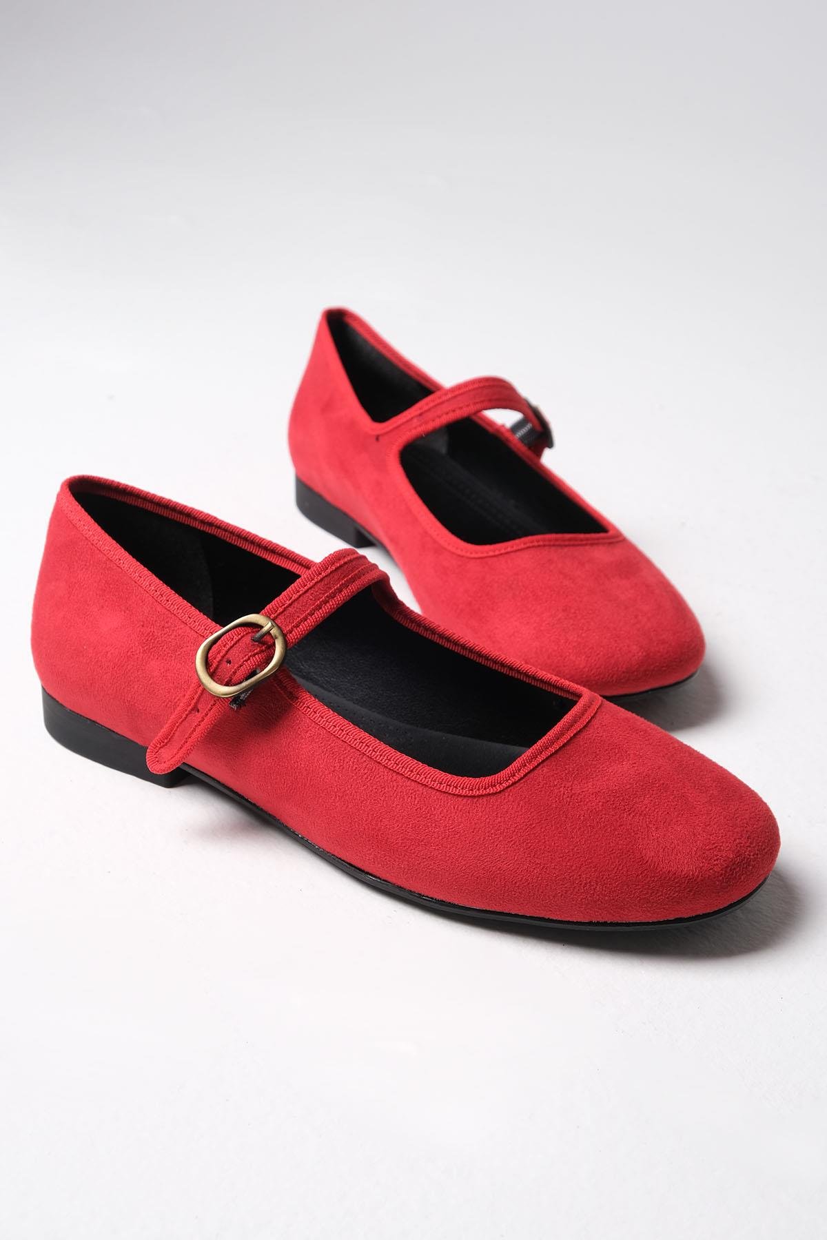 Mio Gusto Inna Kırmızı Renk Bantlı Kadın Babet Ayakkabı Modelleri