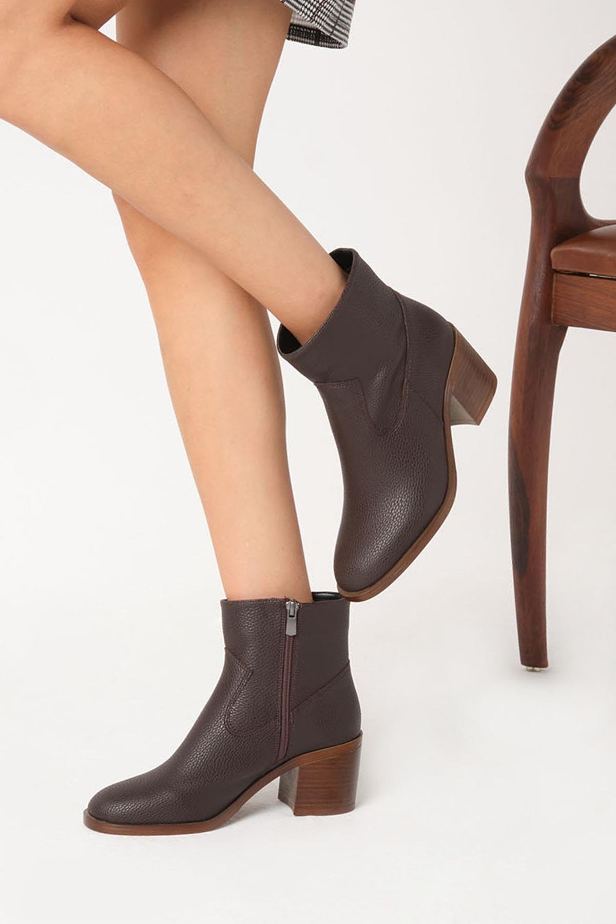 Kadın Bej  Çizme & Bot – 2’si 1 Arada Dönüşebilir Tasarım