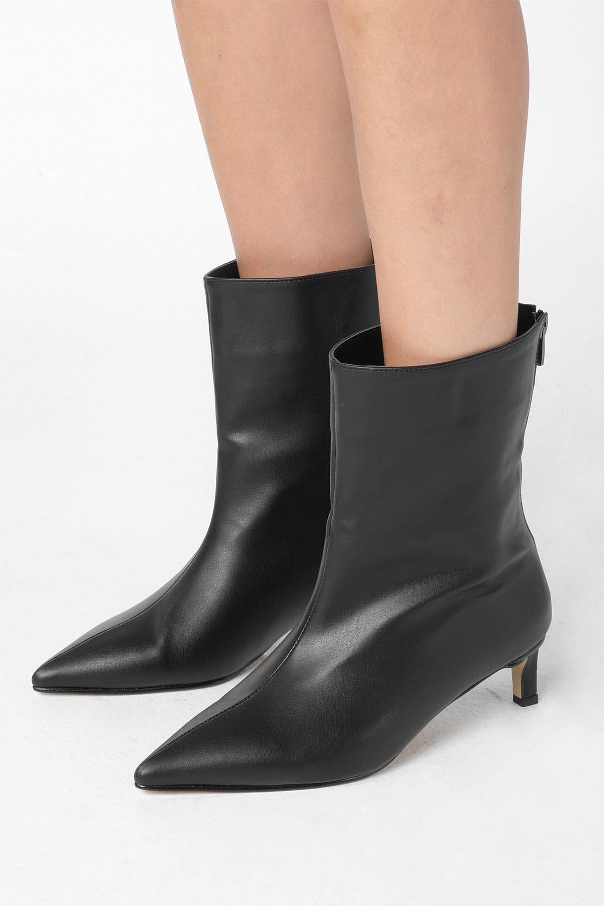 Mio Gusto Kahverengi Kadın İnce Topuklu Bot | Şık ve Rahat Bot Modelleri